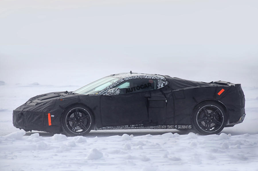 2019 Chevrolet Corvette: ortadan motorlu efsane yeniden görüntülendi