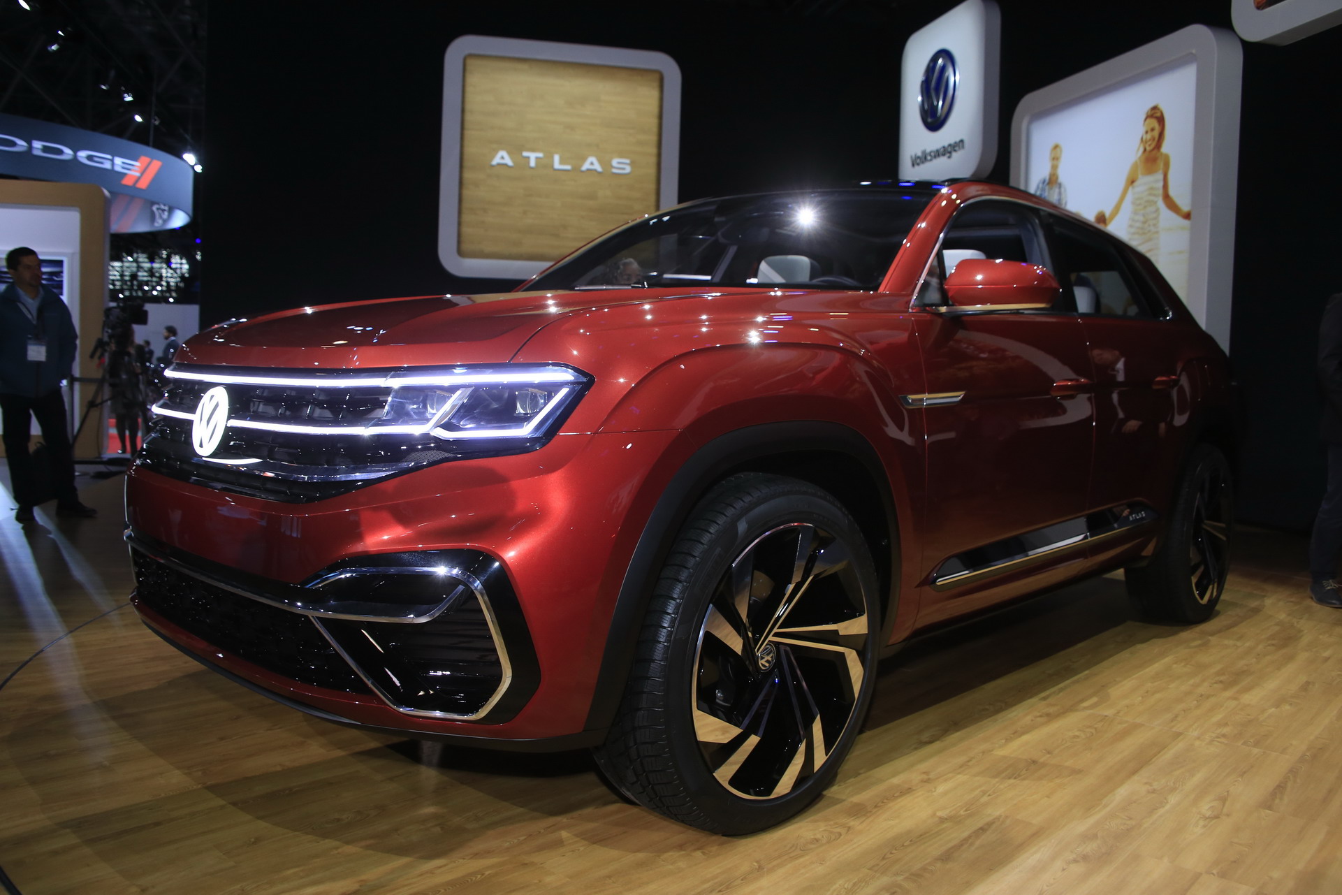 Volkswagen, SUV atağını Atlas Cross Sport konseptiyle devam ettiriyor