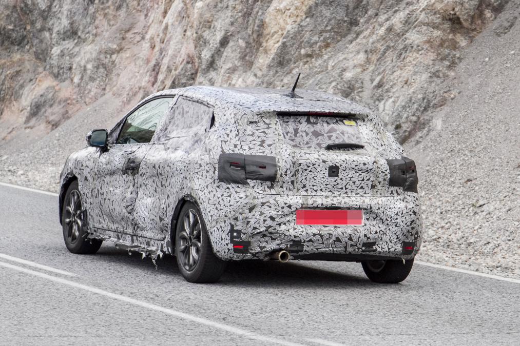 2019 Renault Clio ilk kez göründü