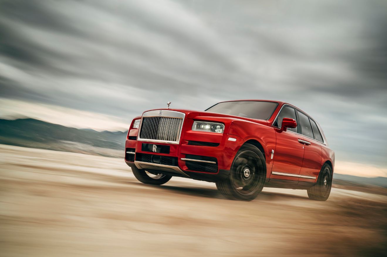 Rolls-Royce Cullinan üzerindeki örtü nihayet kalktı