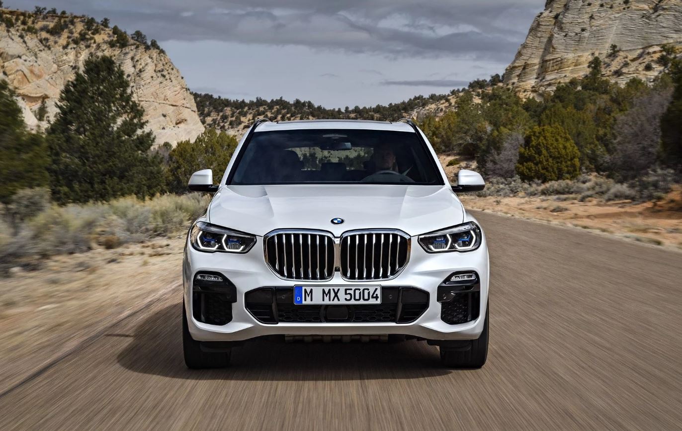 2019 BMW X5 tanıtıldı; yeni arazi paketi ve daha fazlası