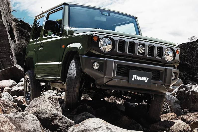 Küçük off-road canavarı 2019 Suzuki Jimny'nin görselleri ortaya çıktı