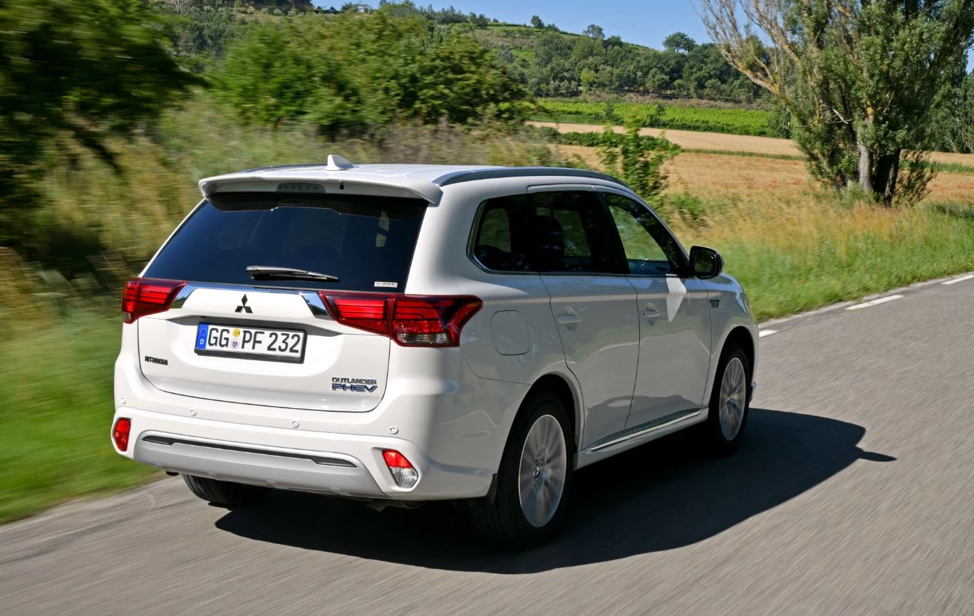 2019 Mitsubishi Outlander PHEV artık daha fazla güce ve menzile sahip