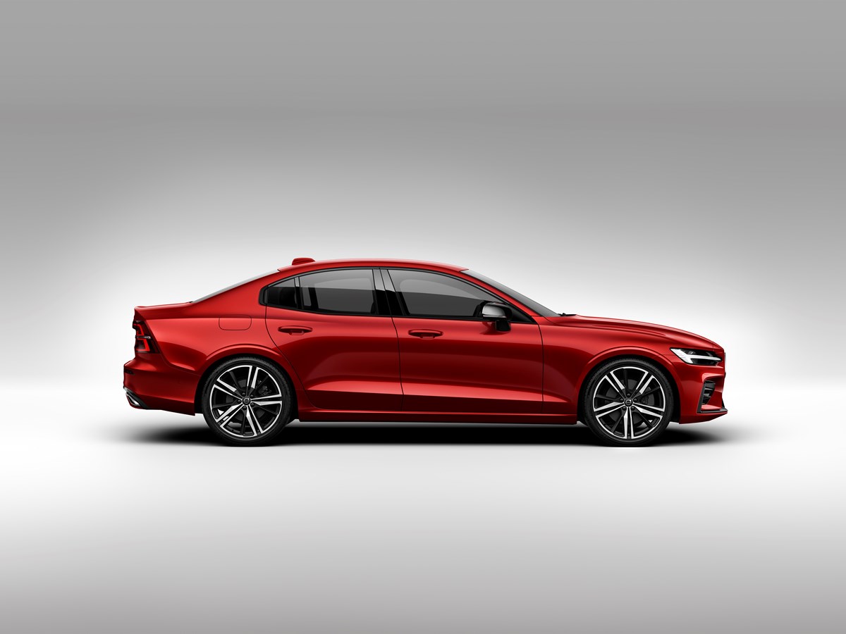 2019 Volvo S60 tanıtıldı; işte özellikleri ve fiyatı