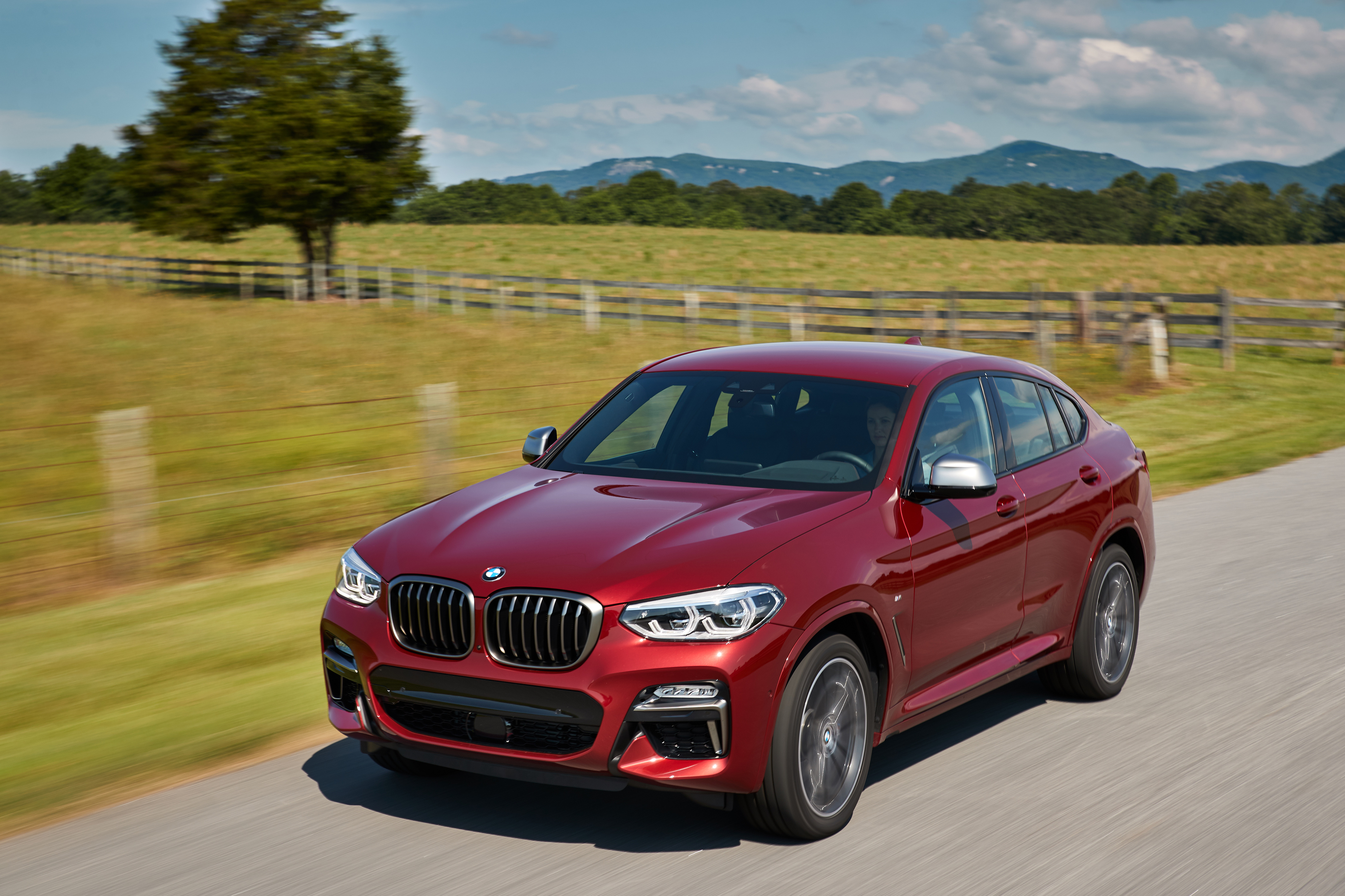 Yeni BMW X4