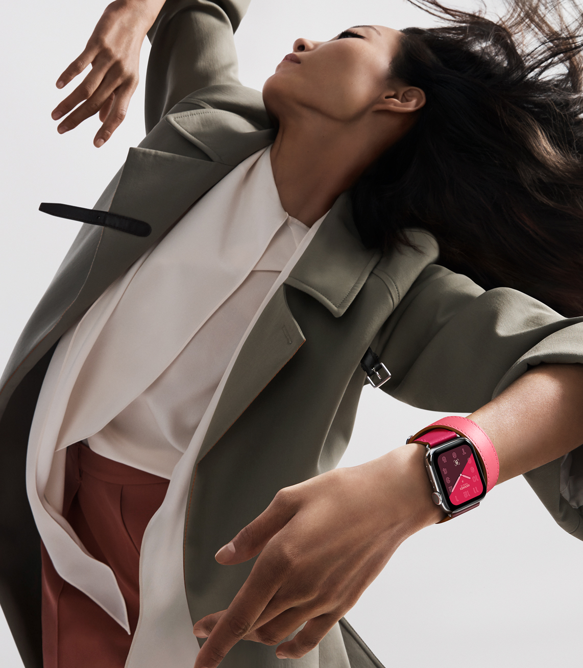 Apple Watch Series 4 görselleri