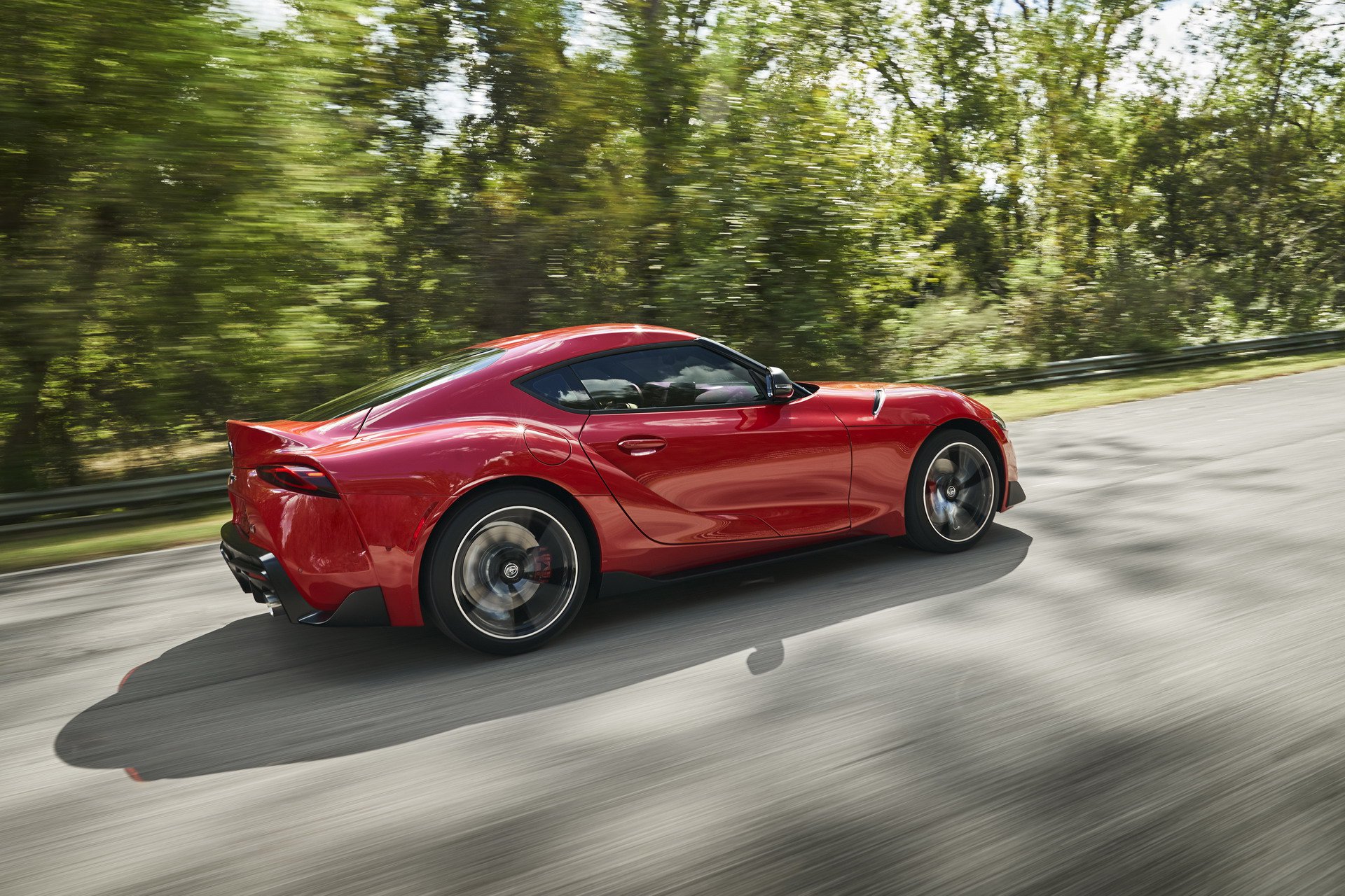 2019 Toyota Supra tanıtıldı: İşte özellikleri ve fiyatı