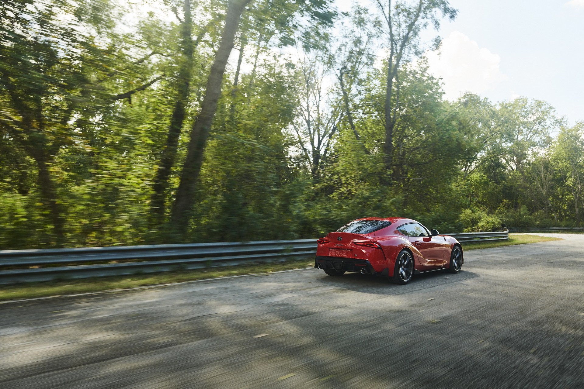 2019 Toyota Supra tanıtıldı: İşte özellikleri ve fiyatı