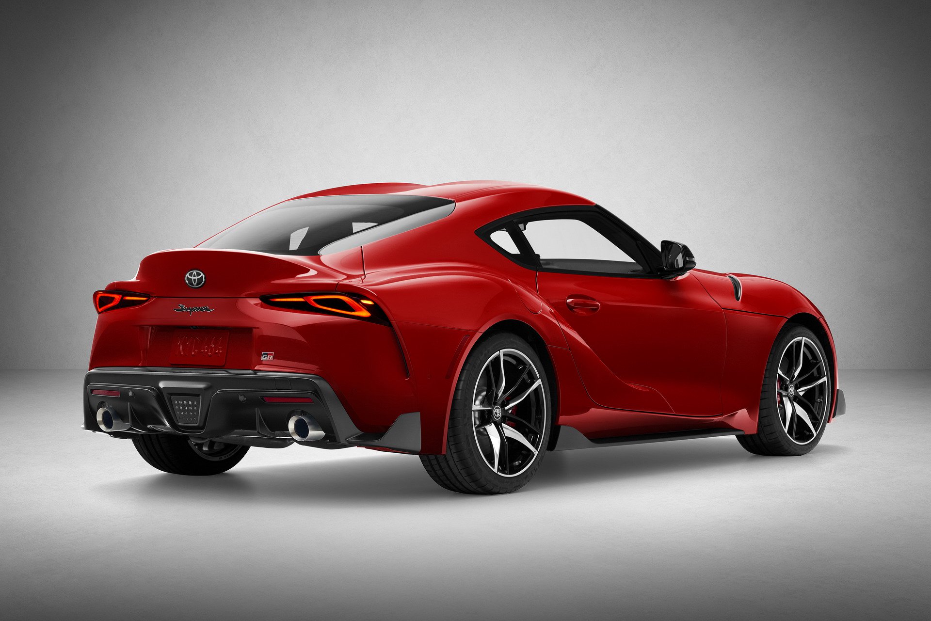 2019 Toyota Supra tanıtıldı: İşte özellikleri ve fiyatı