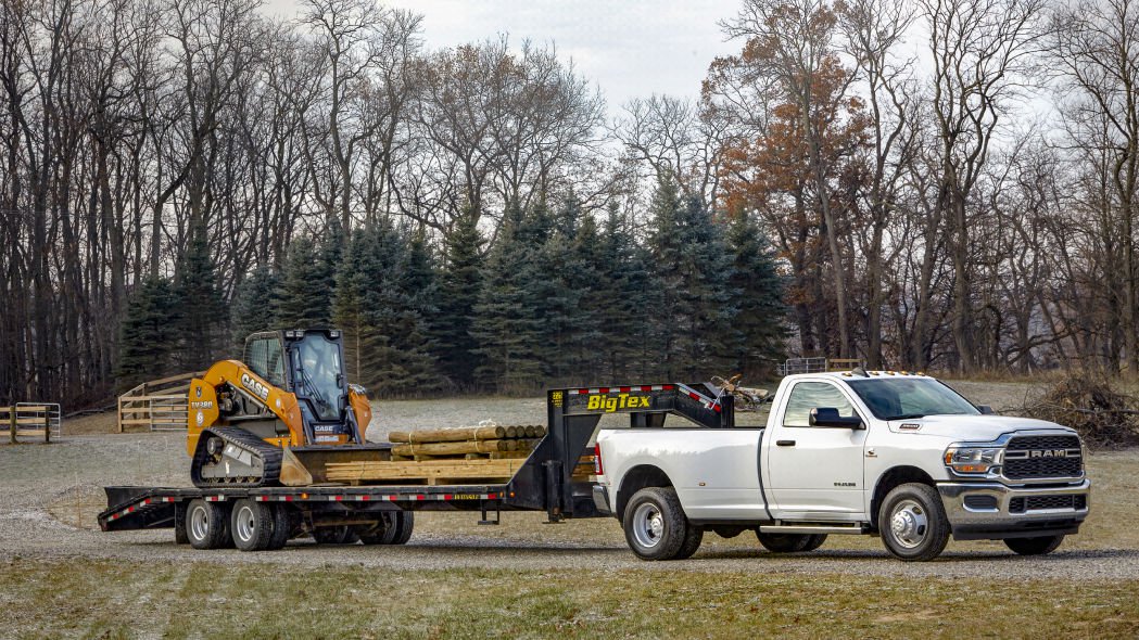 Ram Trucks, sınıfının en güçlü pickup modellerini tanıttı: 2019 Ram HD ailesi