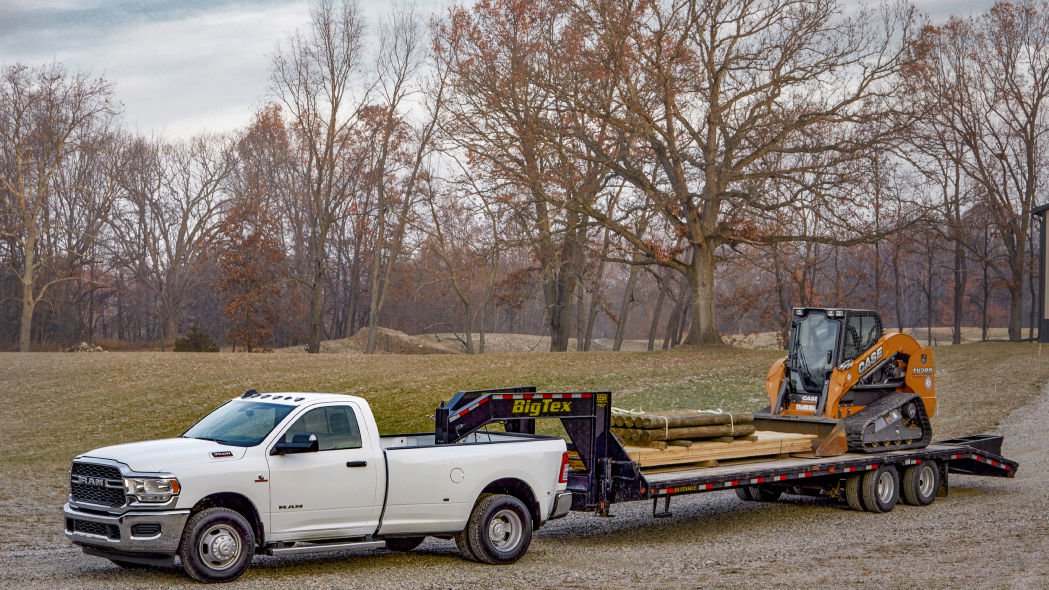 Ram Trucks, sınıfının en güçlü pickup modellerini tanıttı: 2019 Ram HD ailesi