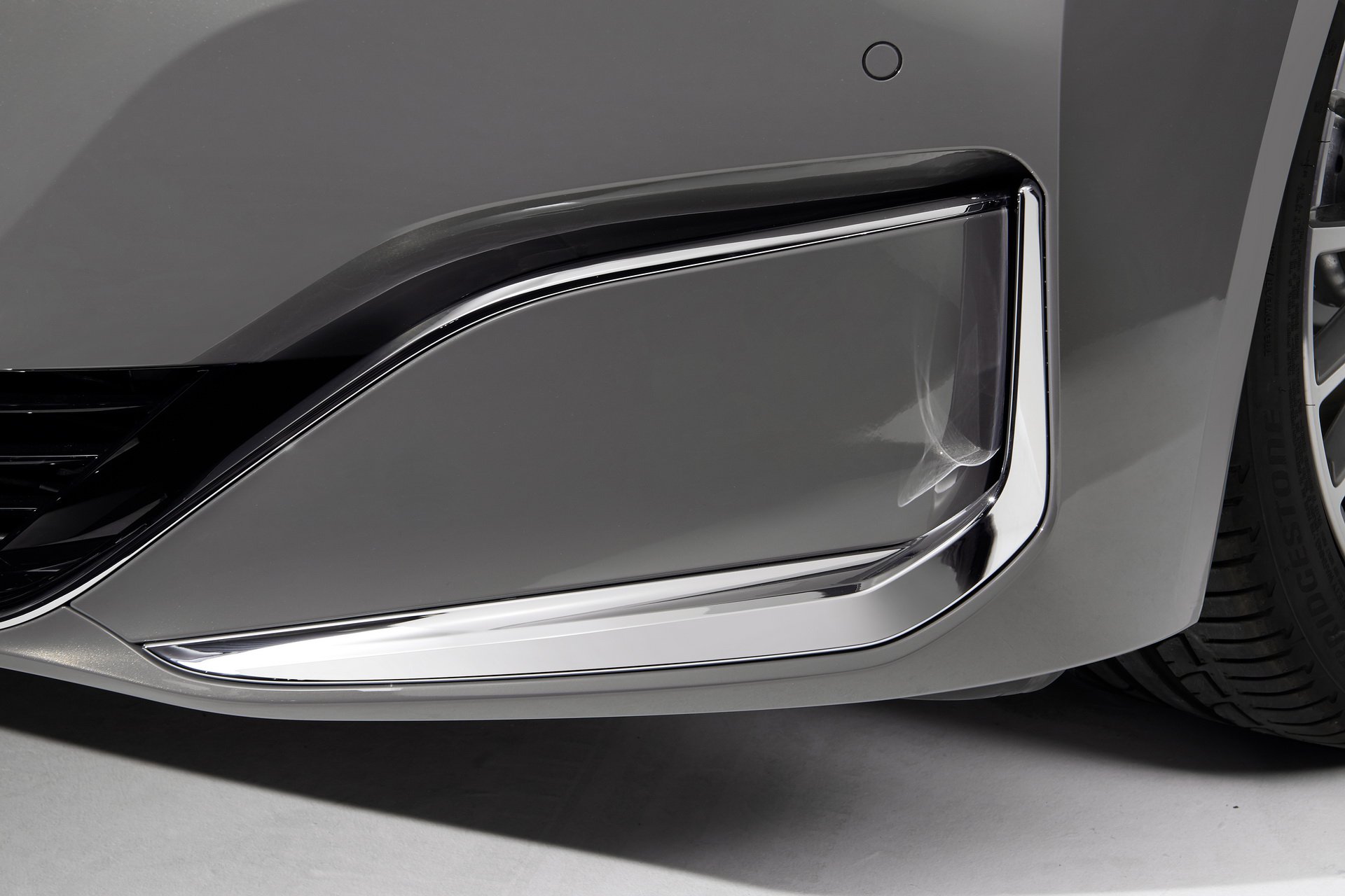Yeni BMW 7 Serisi tanıtıldı: Yeni tasarım, yeni motorlar ve daha fazlası