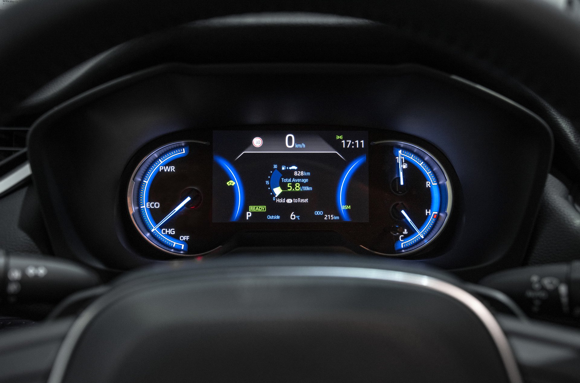 2019 Toyota RAV4 Hybrid Avrupa'da satışa sunuldu: İşte fiyatı ve özellikleri
