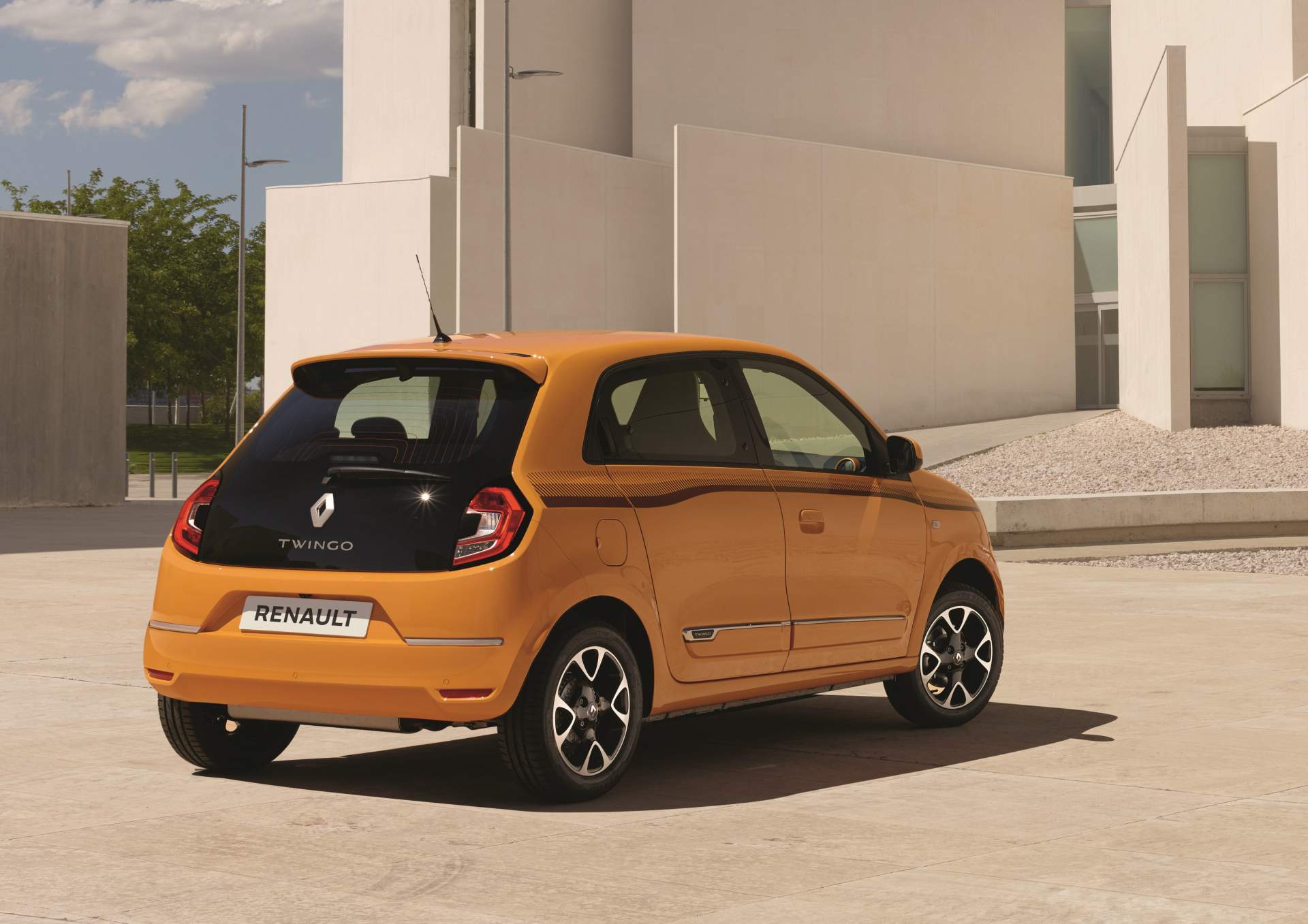 2019 Renault Twingo tanıtıldı: Yeni renk ve motor seçenekleri