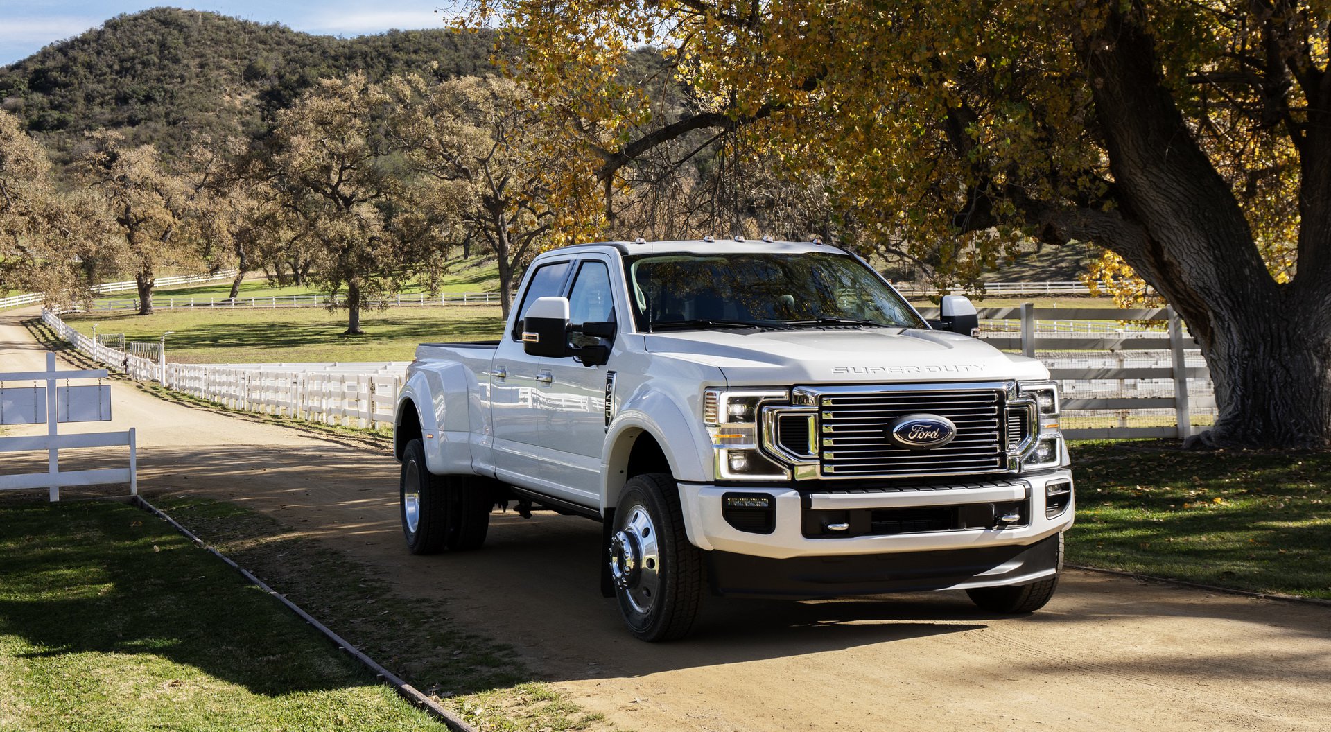 2020 Ford F-Serisi Super Duty, 7.3 litre V8 motoruyla tanıtıldı