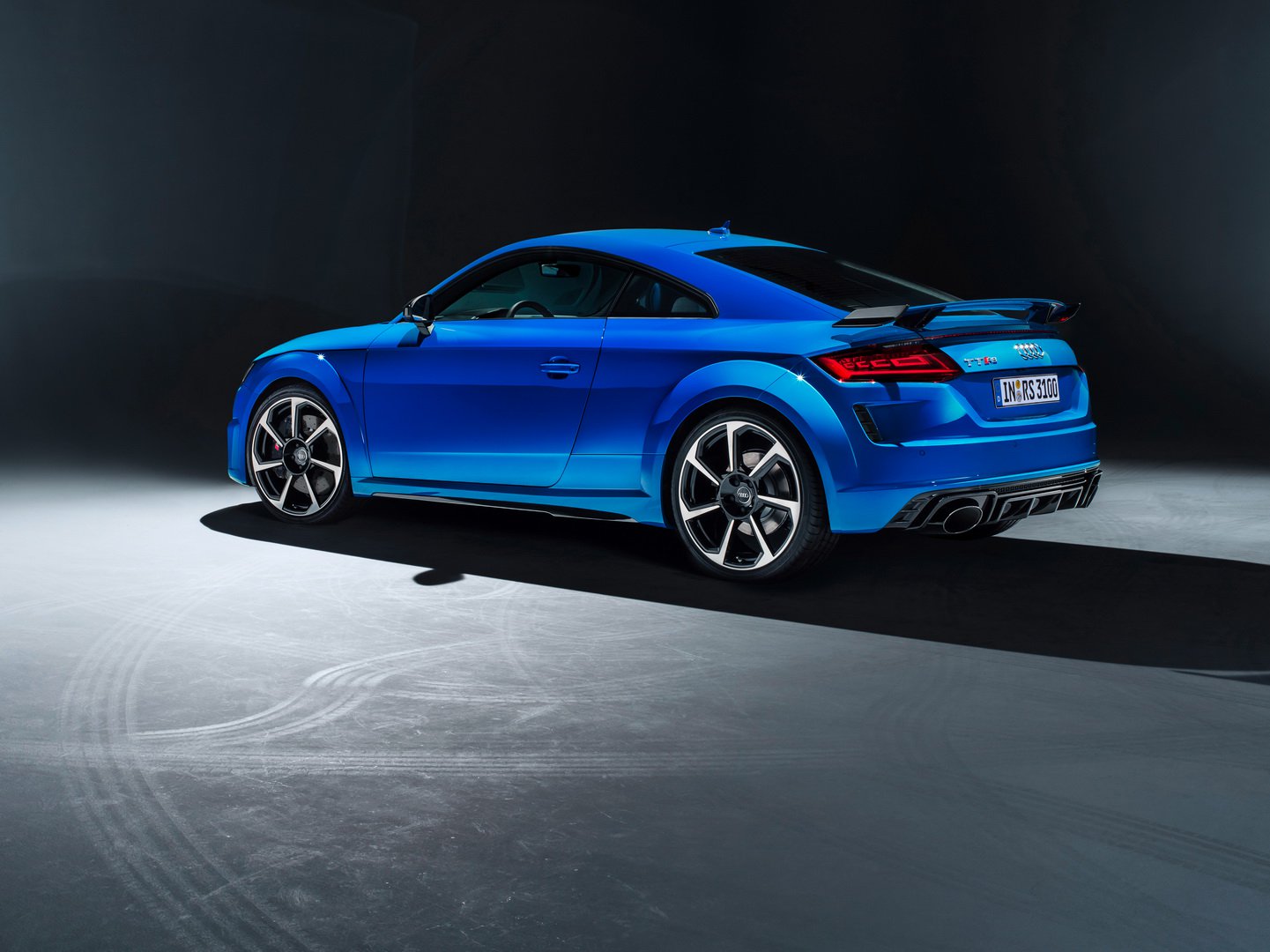 2020 Audi TT RS Coupe ve Roadster tanıtıldı