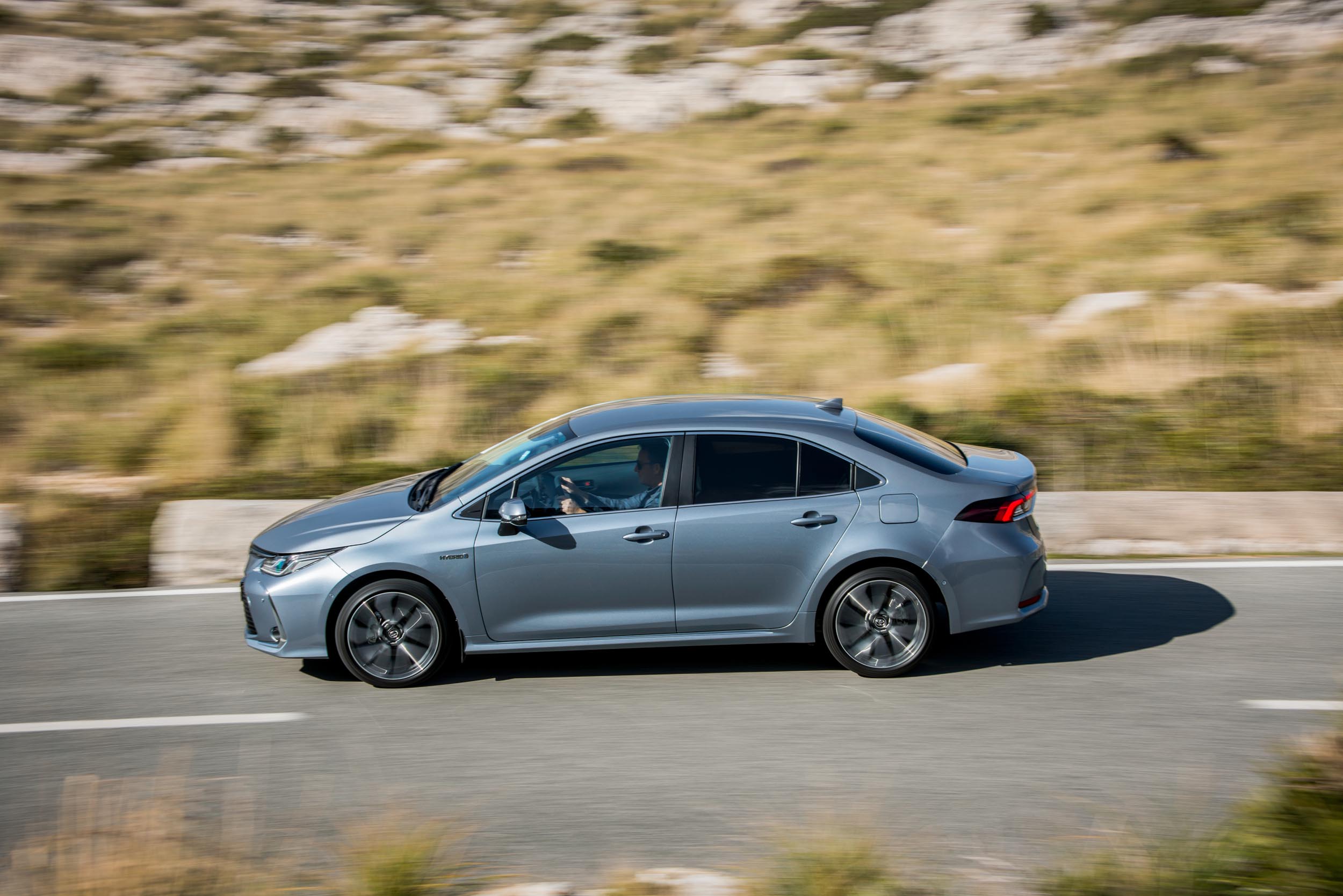 Türkiye’de de üretilen yeni Toyota Corolla'nın fiyatı açıklandı