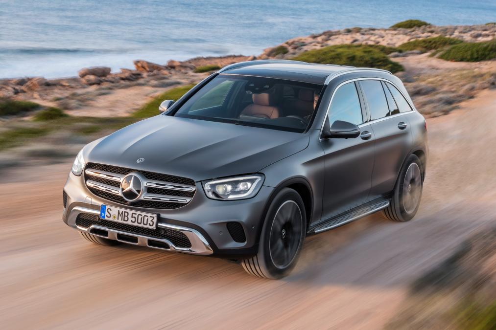 2019 Mercedes-Benz GLC tanıtıldı: Yeni motorlar, yeni teknolojiler