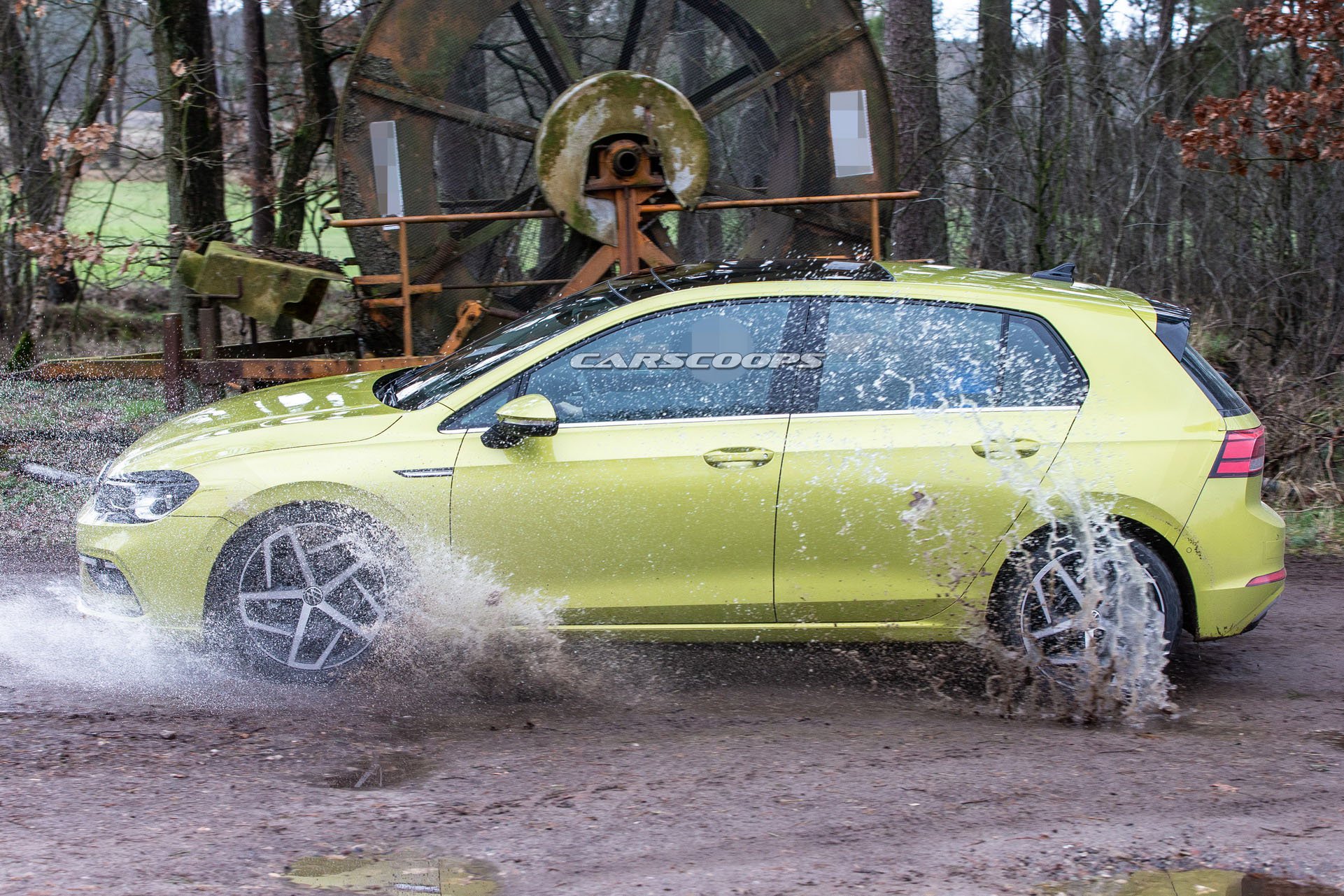 2020 Volkswagen Golf (Mk8) yeni görüntülerle tamamen ortaya çıktı