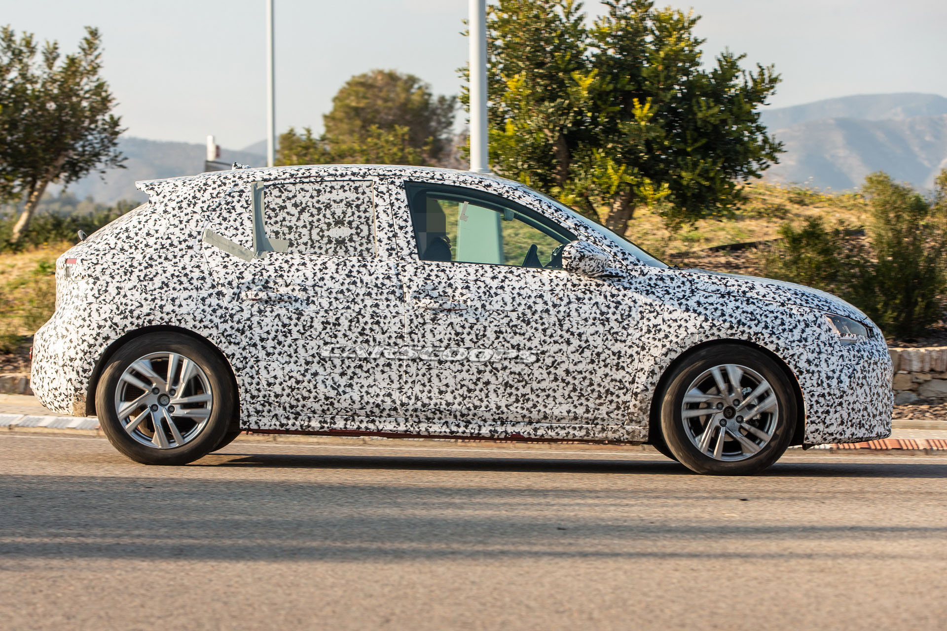 Yeni Opel Corsa, selefinden yüzden 10 daha hafif olacak
