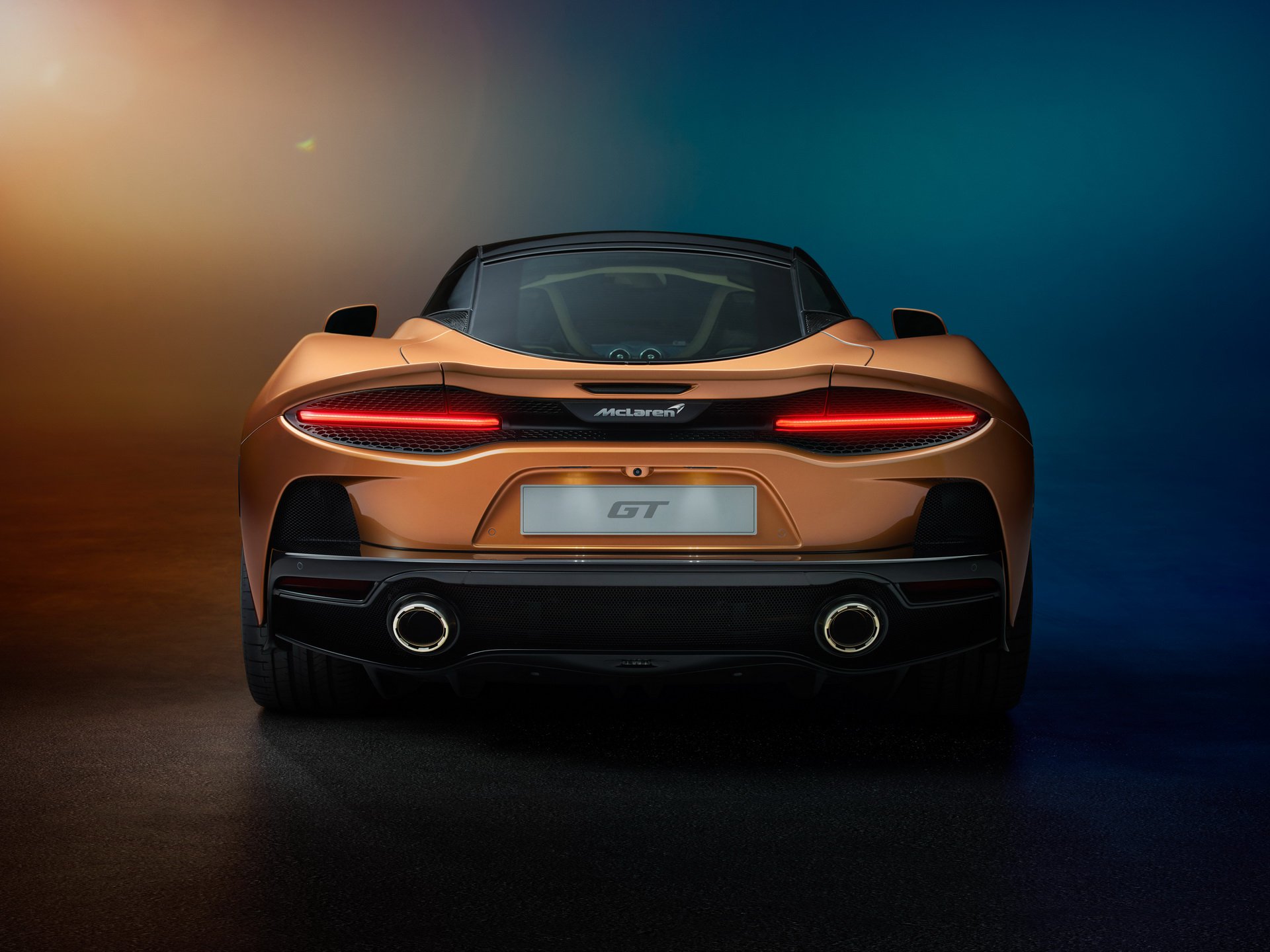 Yeni McLaren GT tanıtıldı: 612 beygirlik modern bir Grand Tourer