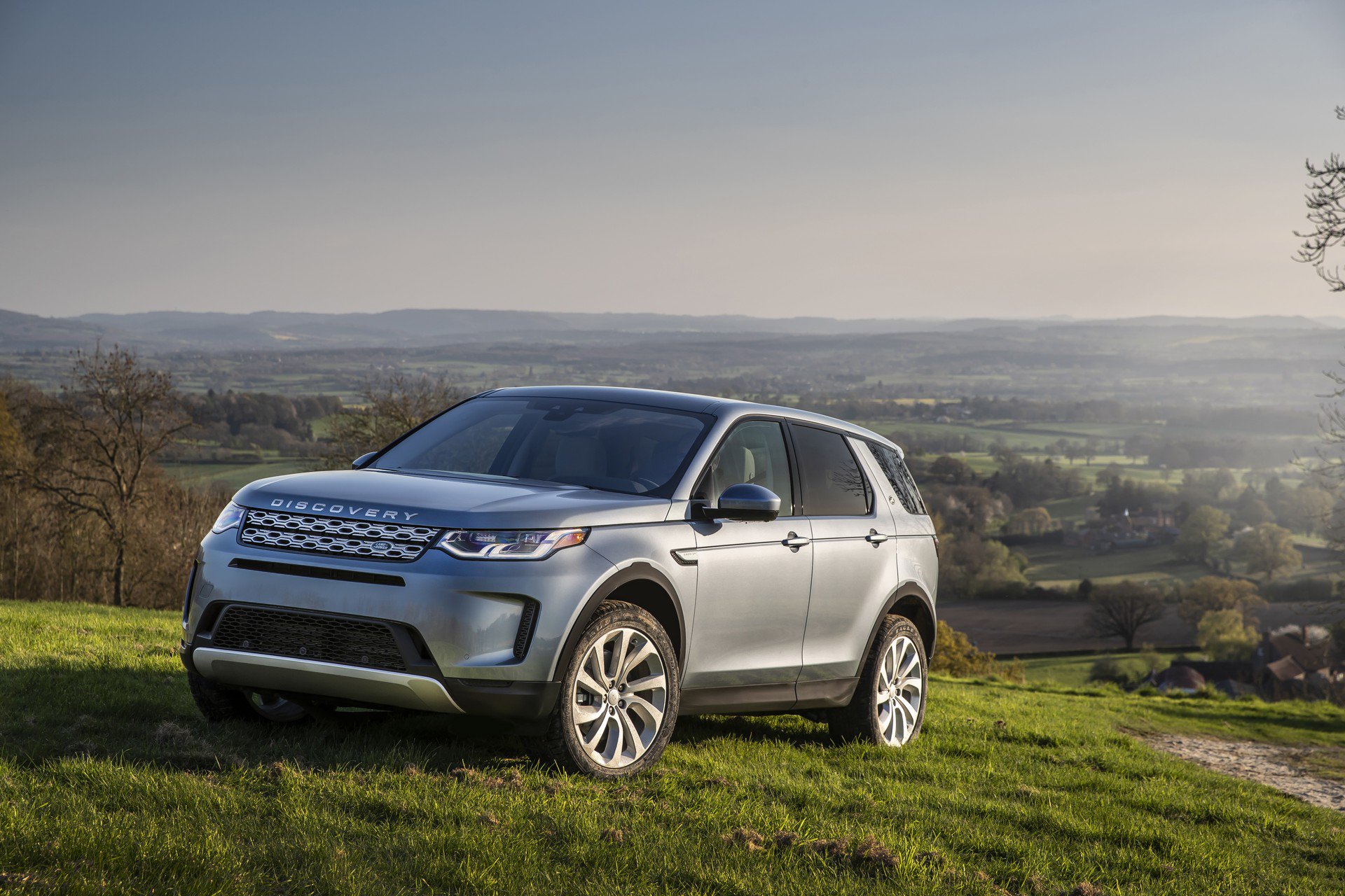 2019 Land Rover Discovery Sport tanıtıldı: İşte fiyatı ve özellikleri