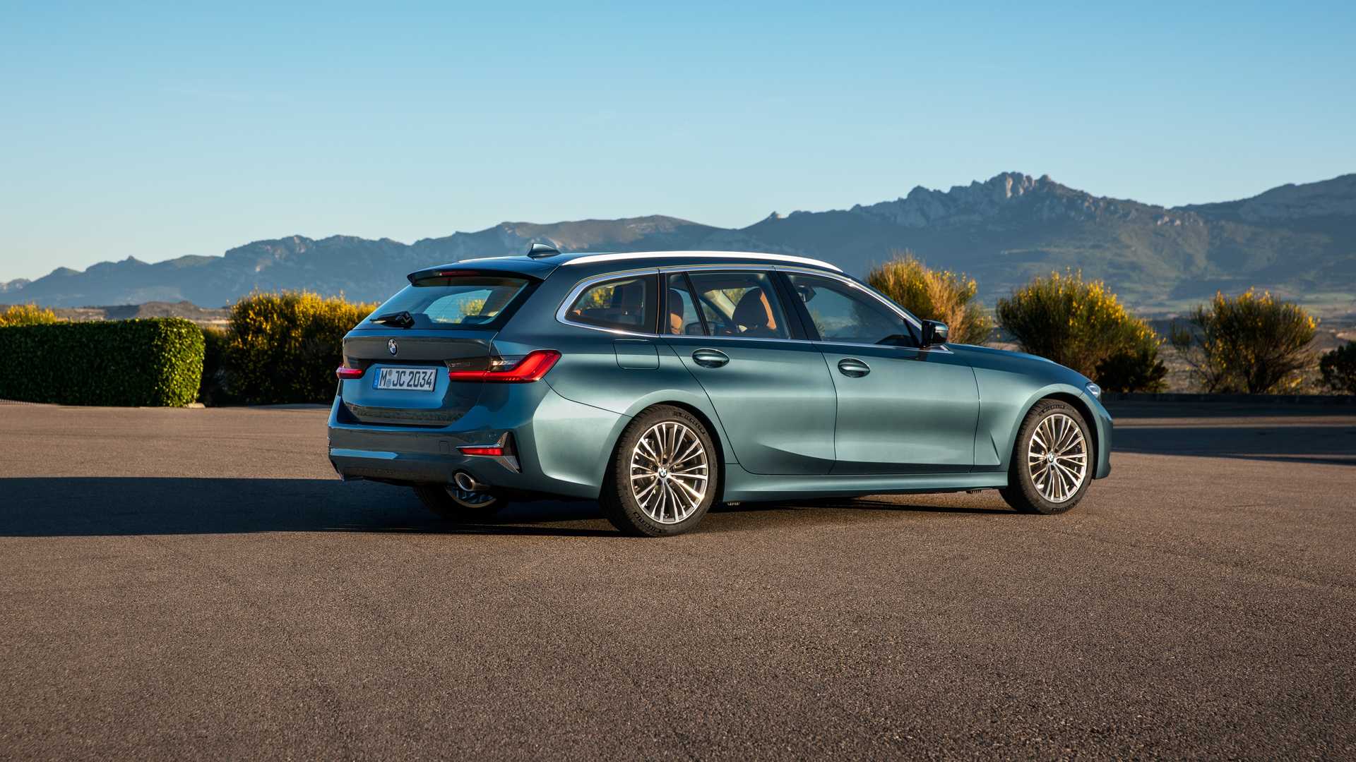 Yeni BMW 3 Serisi Touring resmi olarak tanıtıldı