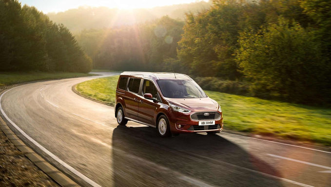 Yeni Ford Tourneo ve Transit Connect Türkiye'de: İşte fiyatı ve özellikleri