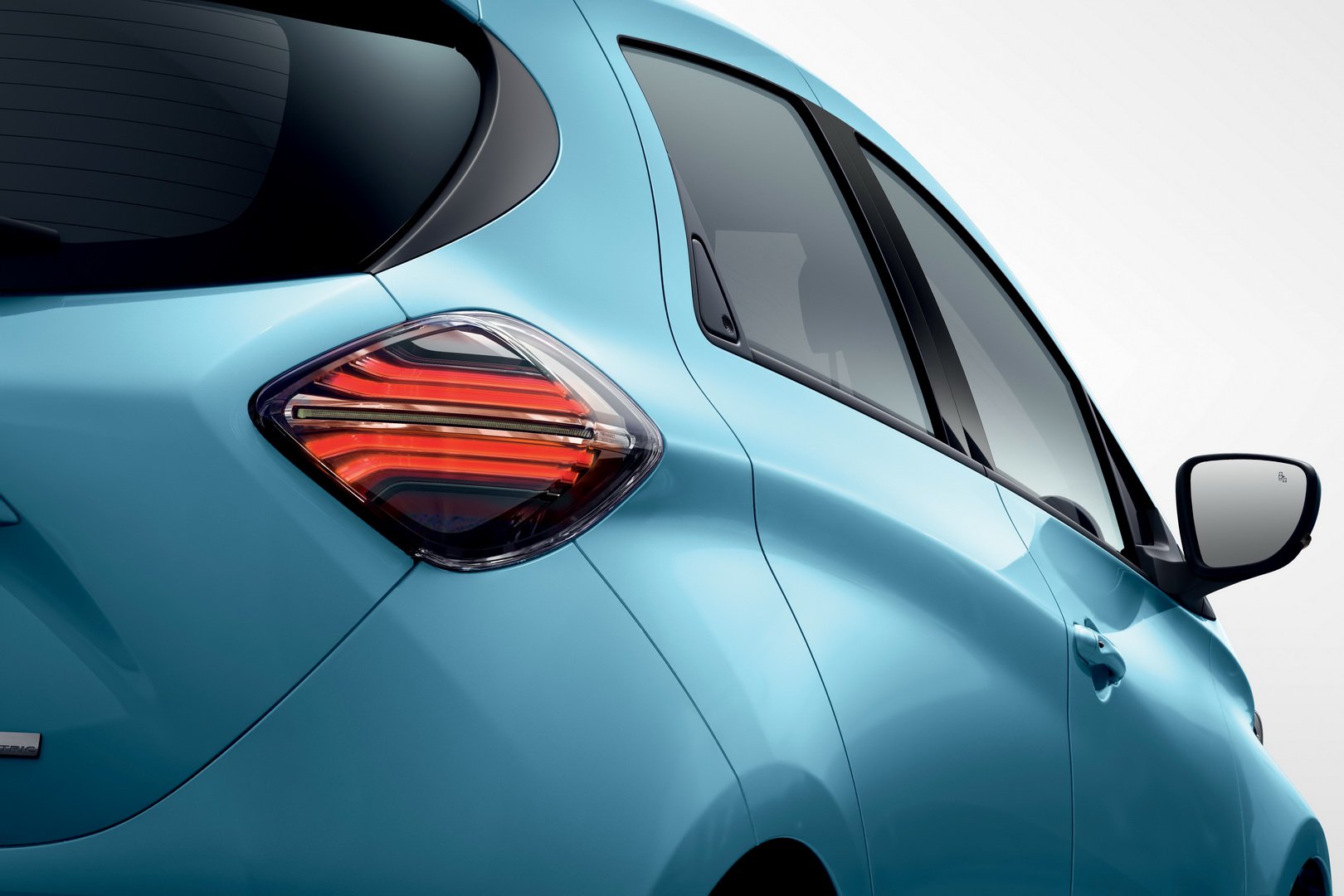 2019 Renault Zoe tanıtıldı: Yeni 135 bg'lik motor ve 390 km menzil