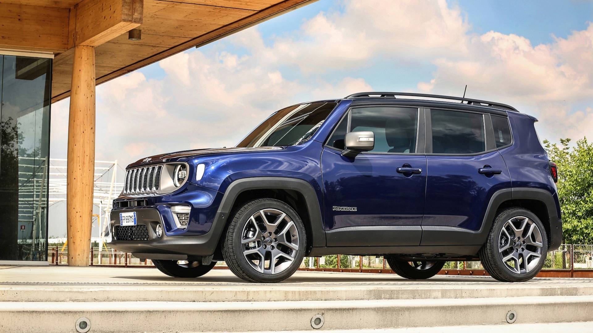 Makyajlı Jeep Renegade Türkiye'de: İşte fiyatı ve özellikleri