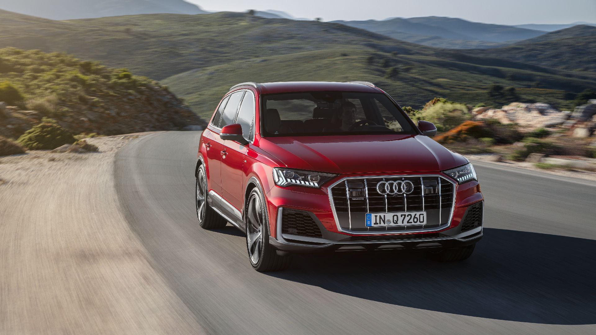 Makyajlanan 2019 Audi Q7, hibrit motorları ve yeni teknolojileriyle tanıtıldı