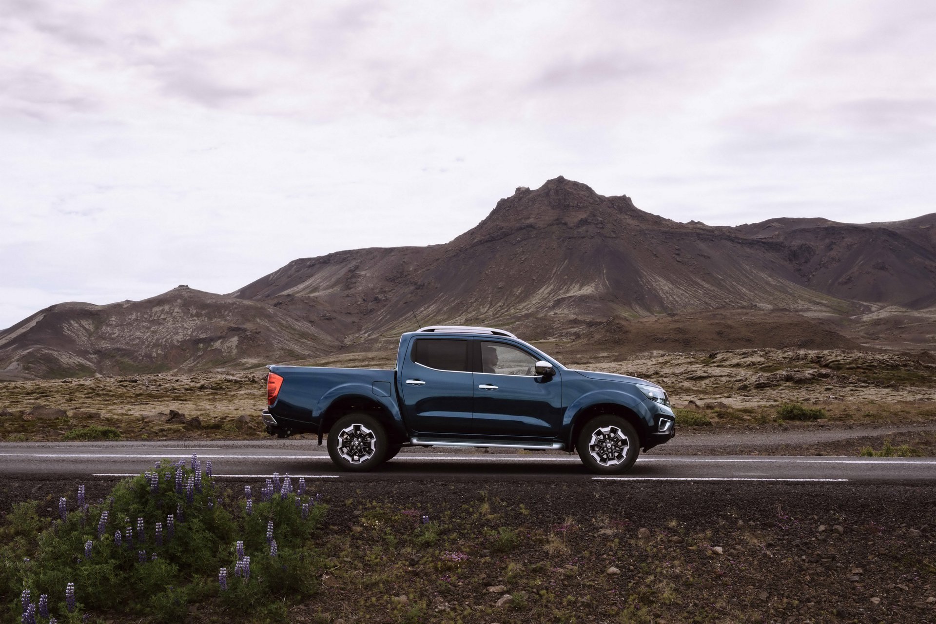 2019 Nissan Navara'nın detayları belli oldu: Daha konforlu ve daha verimli