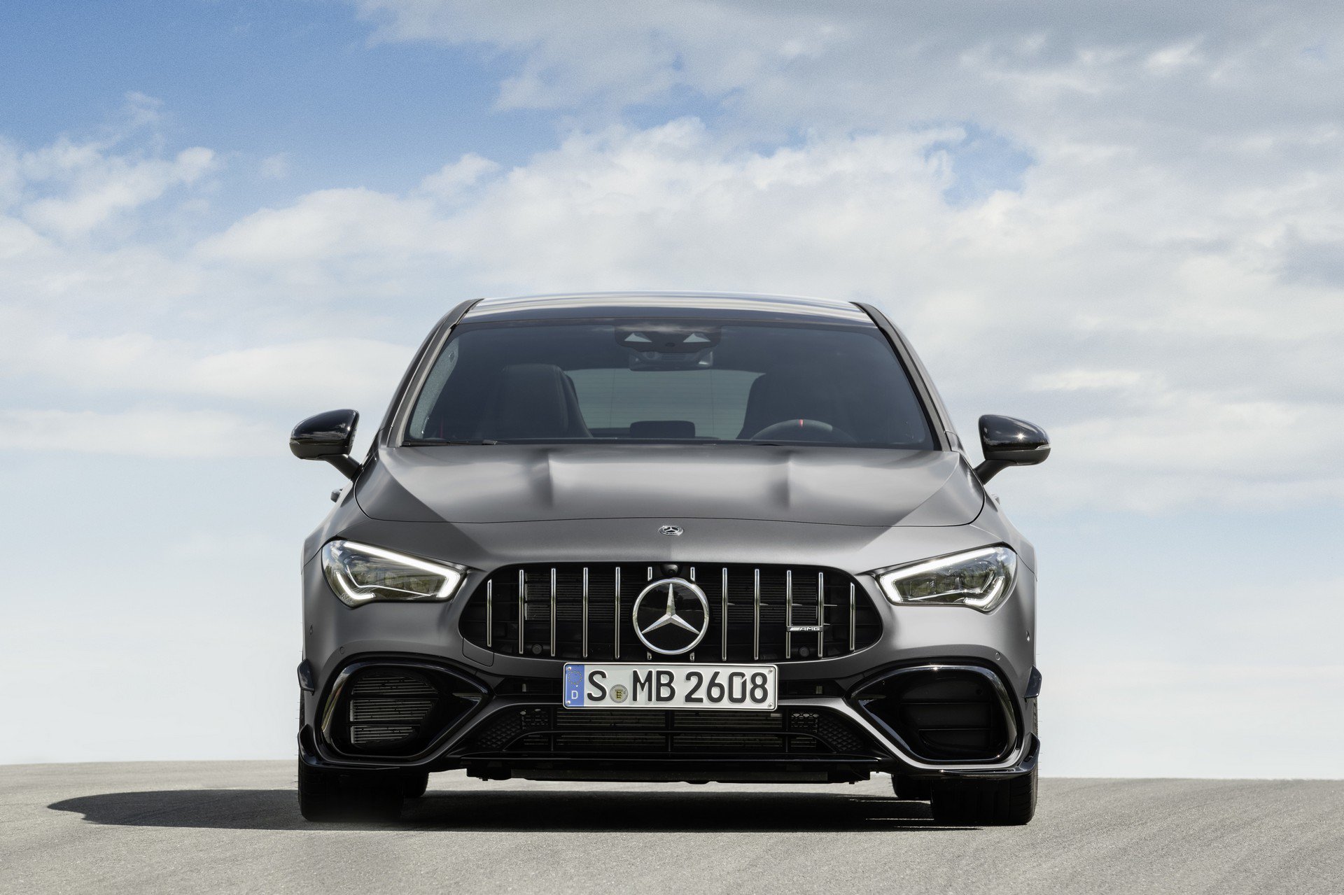 2019 Mercedes-AMG CLA 45 Shooting Brake tanıtıldı