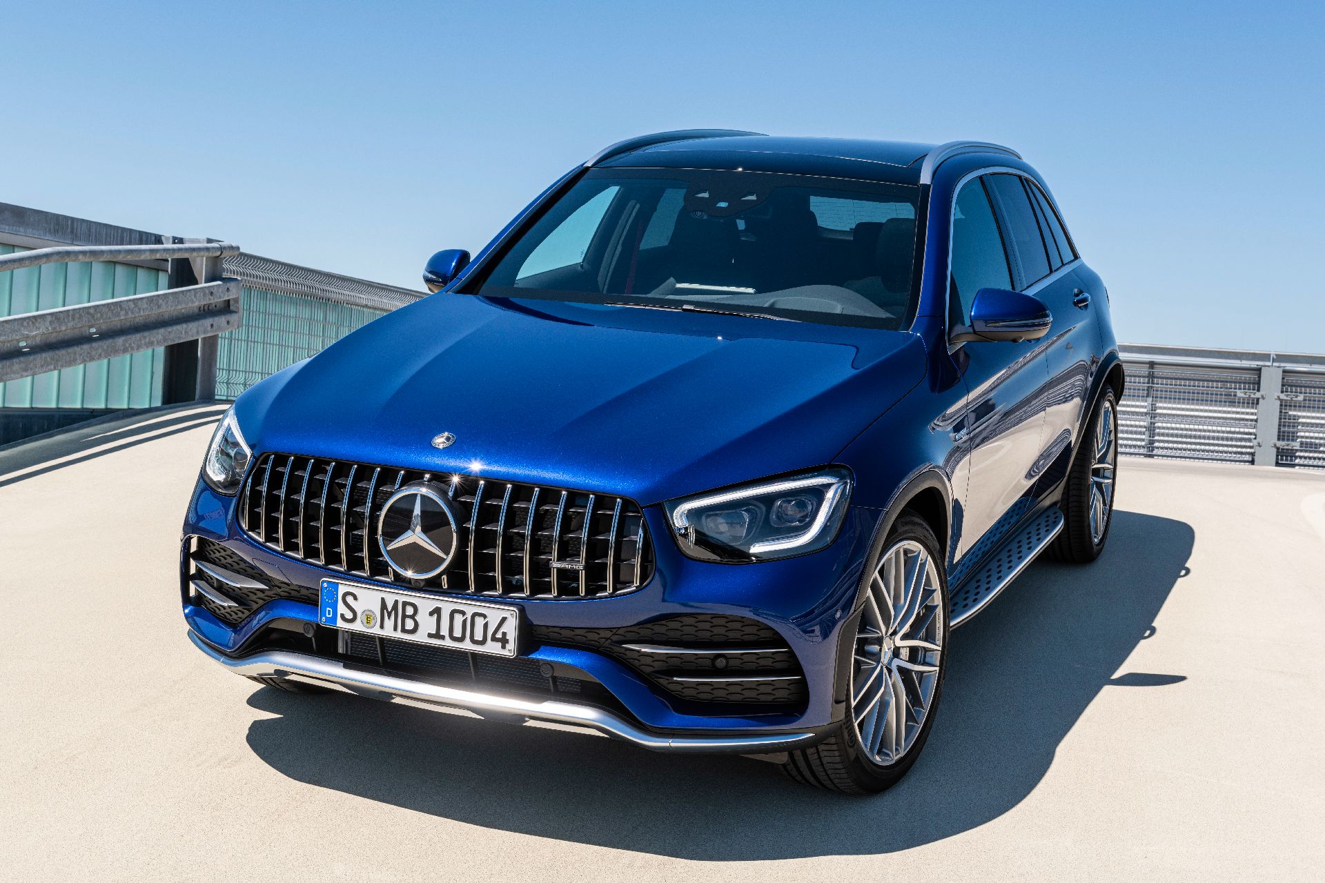 2019 Mercedes-AMG GLC 43 4MATIC modelleri tanıtıldı