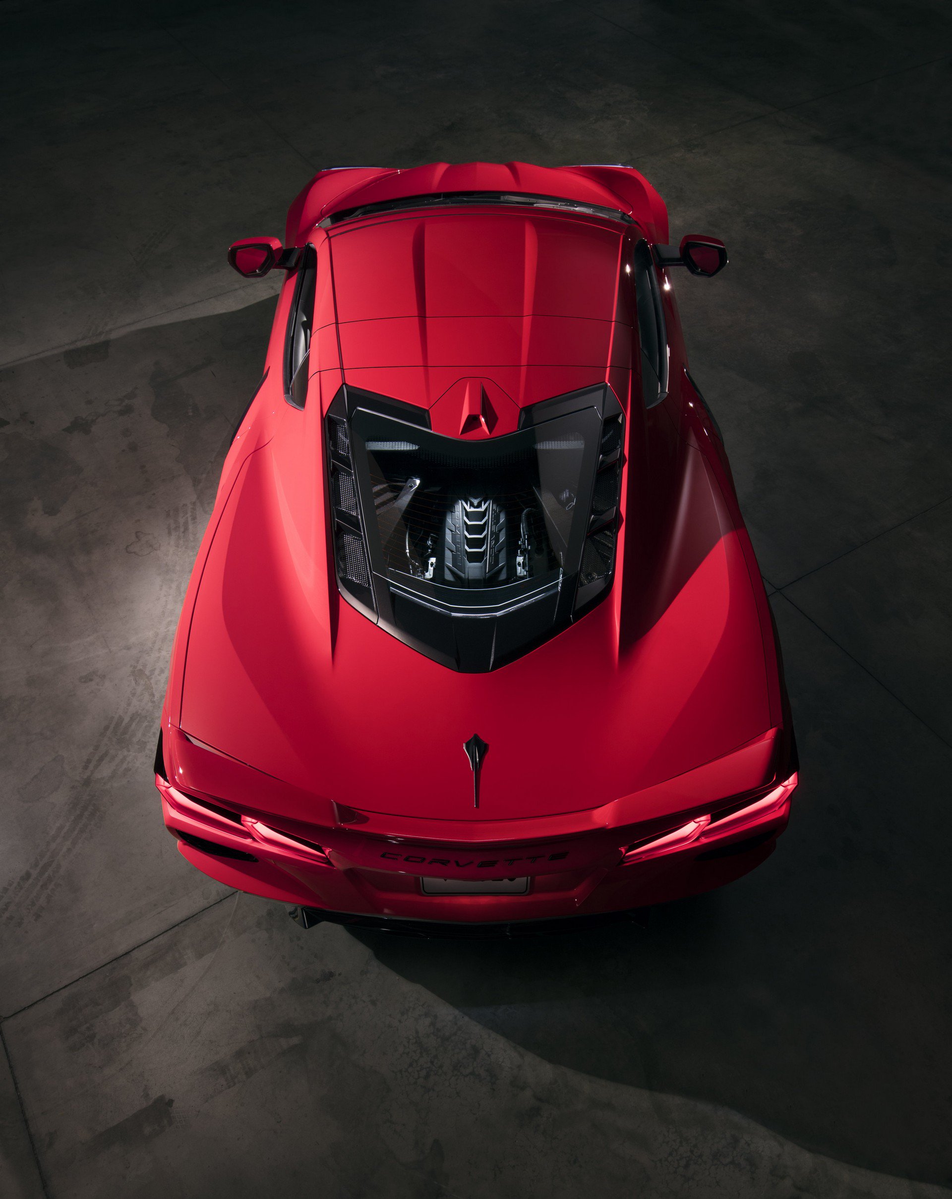490 beygirlik yeni Corvette Stingray tanıtıldı: Ortadan motorlu ilk Corvette