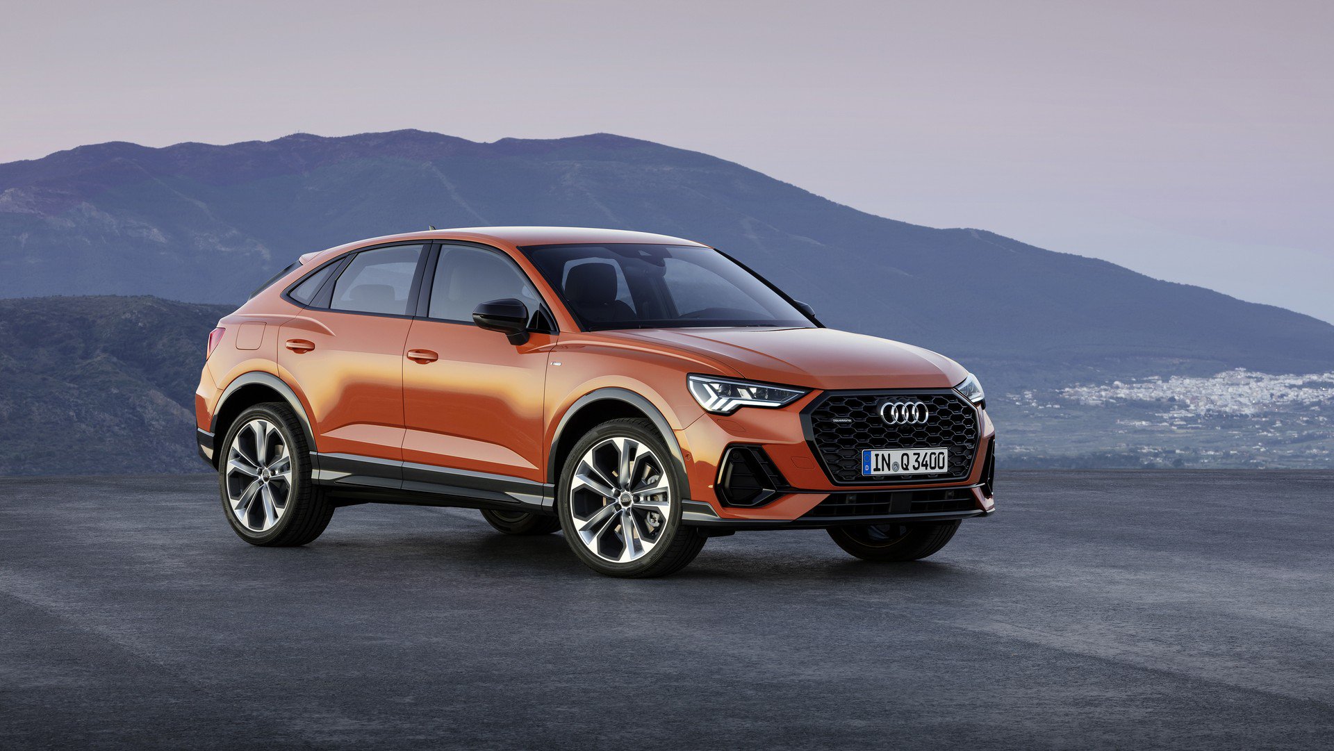 2019 Audi Q3 Sportback tanıtıldı: İşte özellikleri ve fiyatı