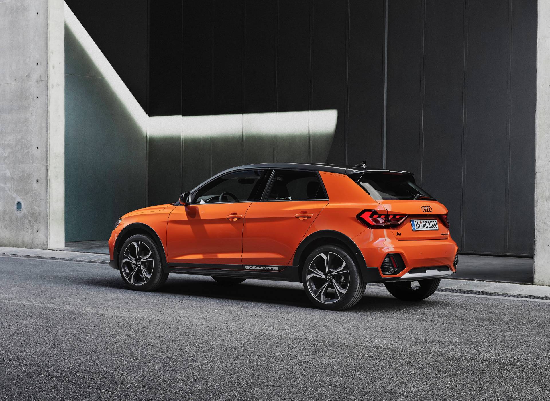 Crossover esintileri taşıyan 2019 Audi A1 Citycarver tanıtıldı