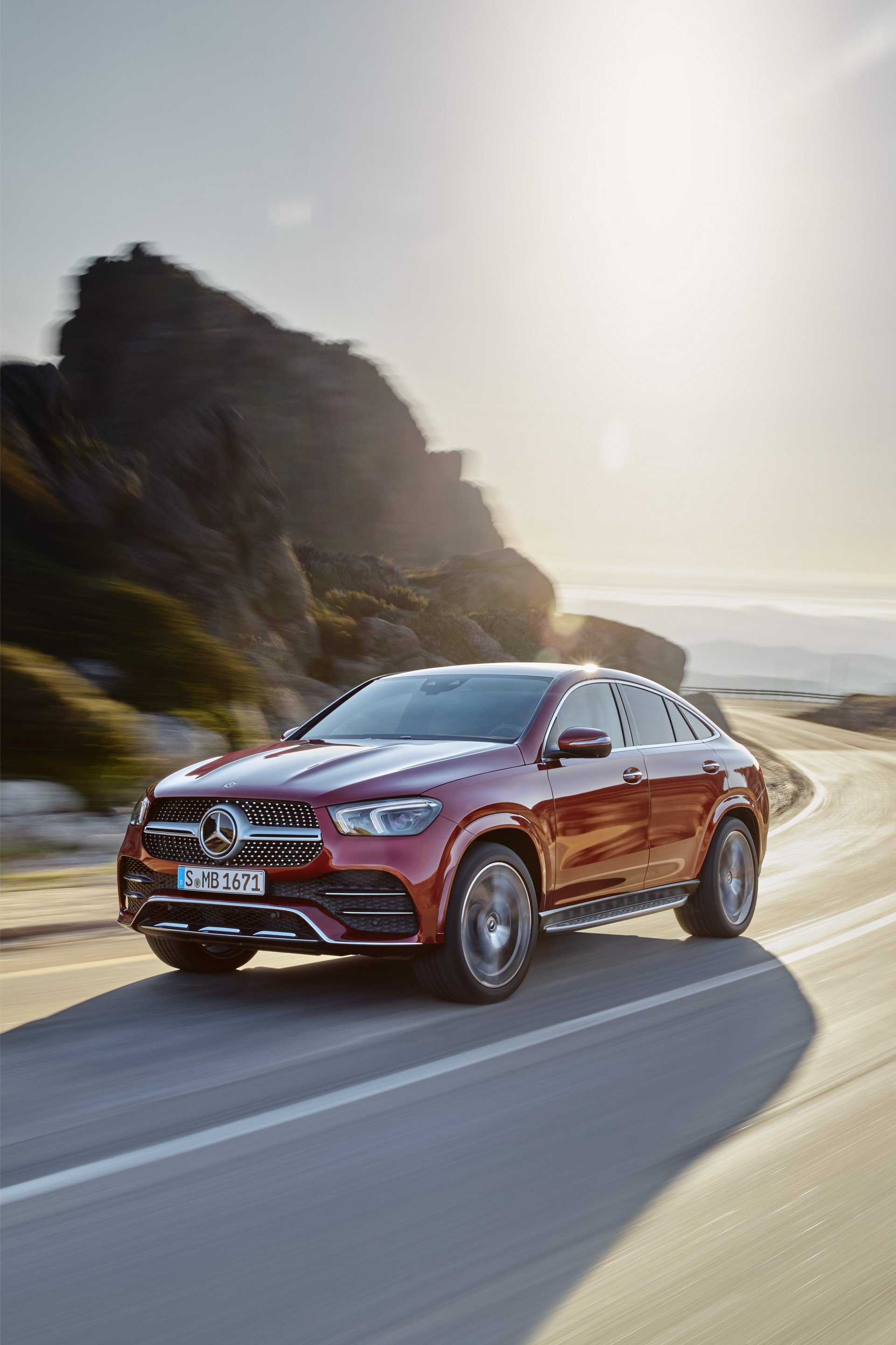 2020 Mercedes-Benz GLE Coupe ve AMG GLE 53 Coupe modelleri tanıtıldı