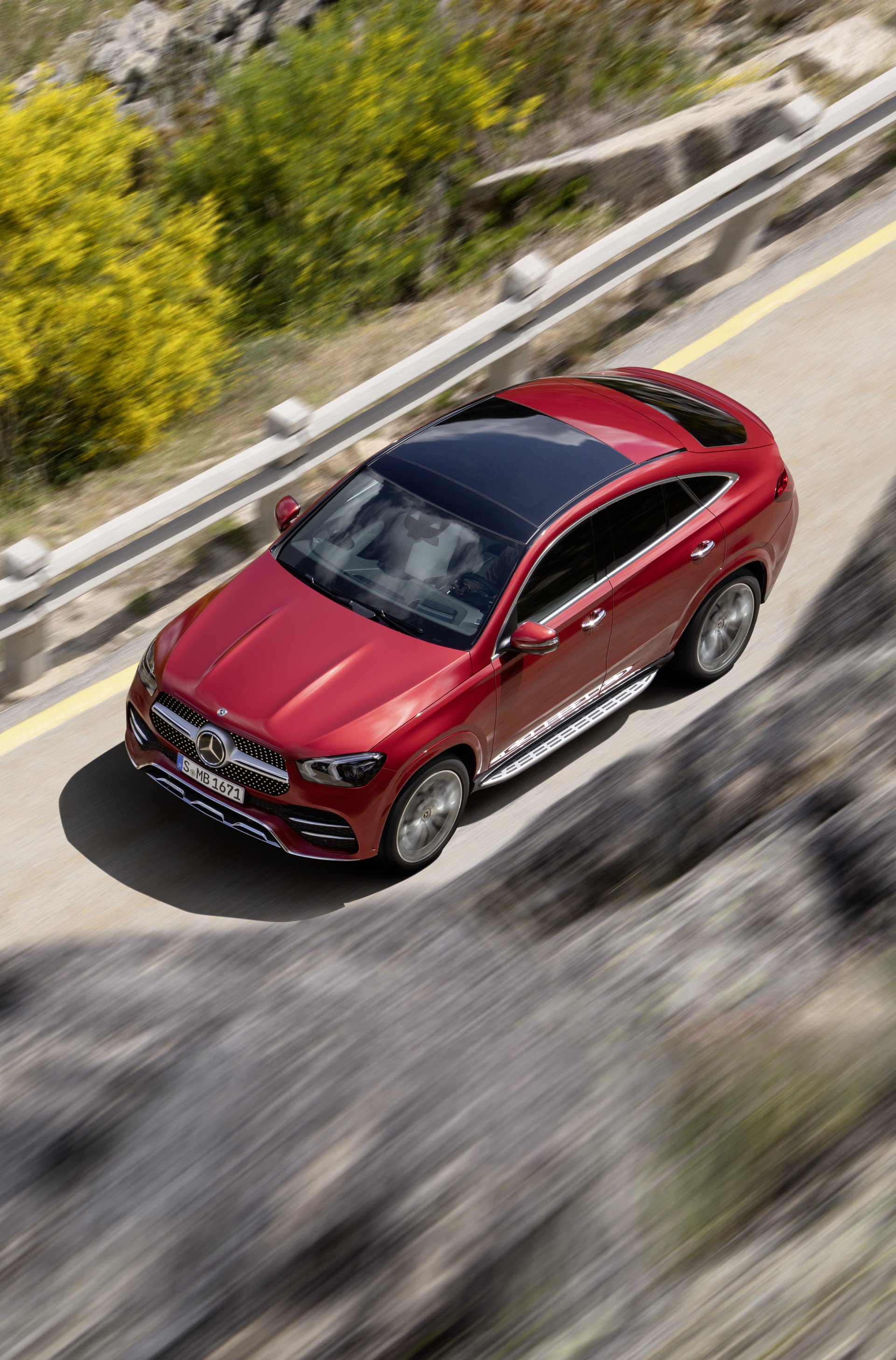 2020 Mercedes-Benz GLE Coupe ve AMG GLE 53 Coupe modelleri tanıtıldı