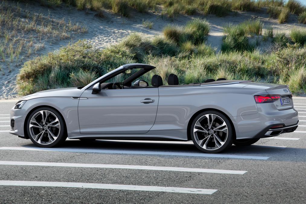 2020 Audi A5 ailesi yeni yüzü ve teknolojileriyle tanıtıldı