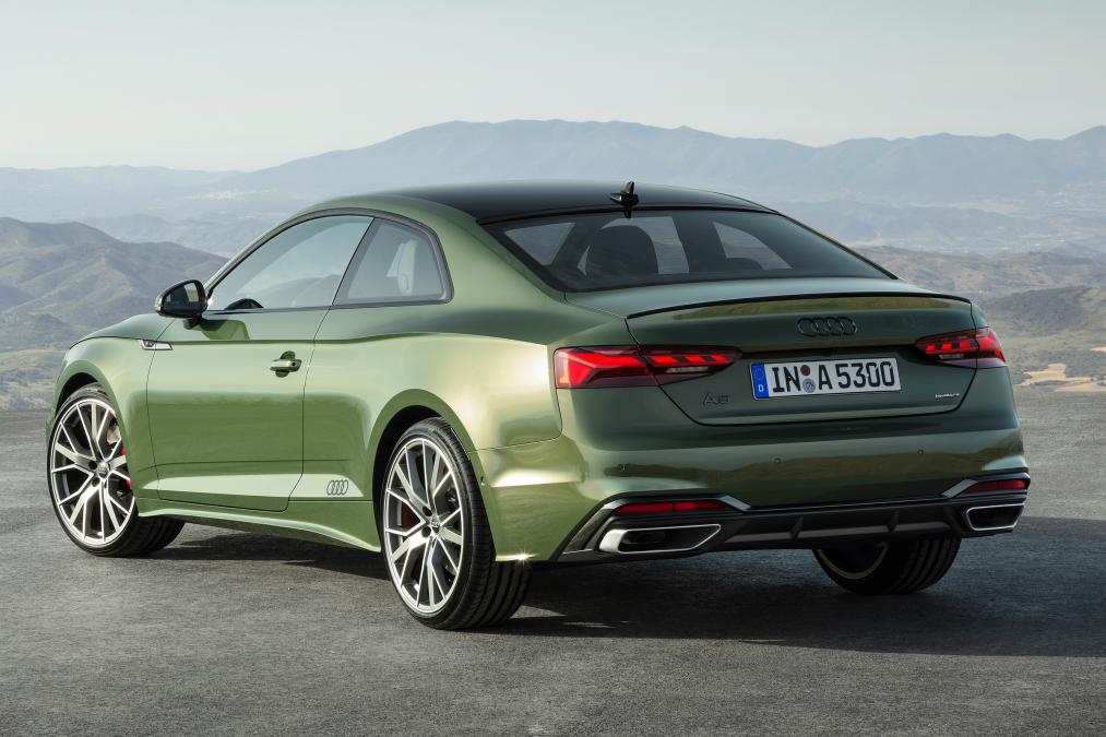2020 Audi A5 ailesi yeni yüzü ve teknolojileriyle tanıtıldı