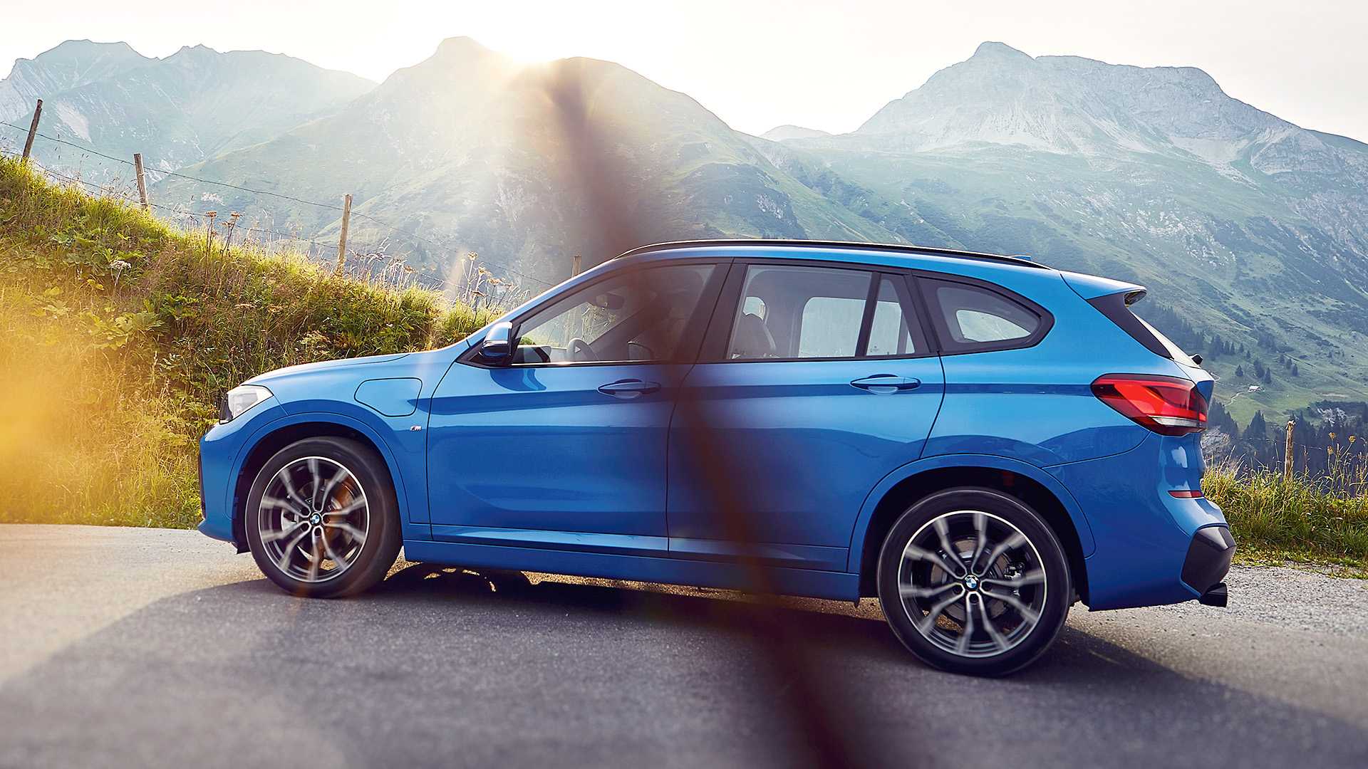 BMW X1'in plug-in hybrid versiyonu Avrupa'da satışa çıkıyor