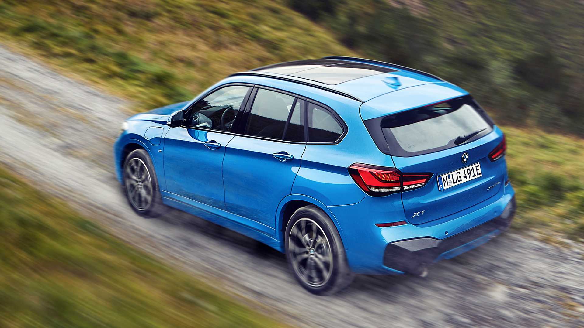BMW X1'in plug-in hybrid versiyonu Avrupa'da satışa çıkıyor