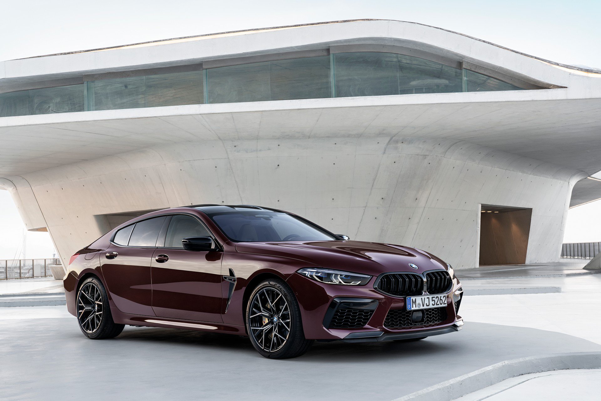 2020 BMW M8 Gran Coupe tanıtıldı: 600 beygirlik dört kapılı coupe