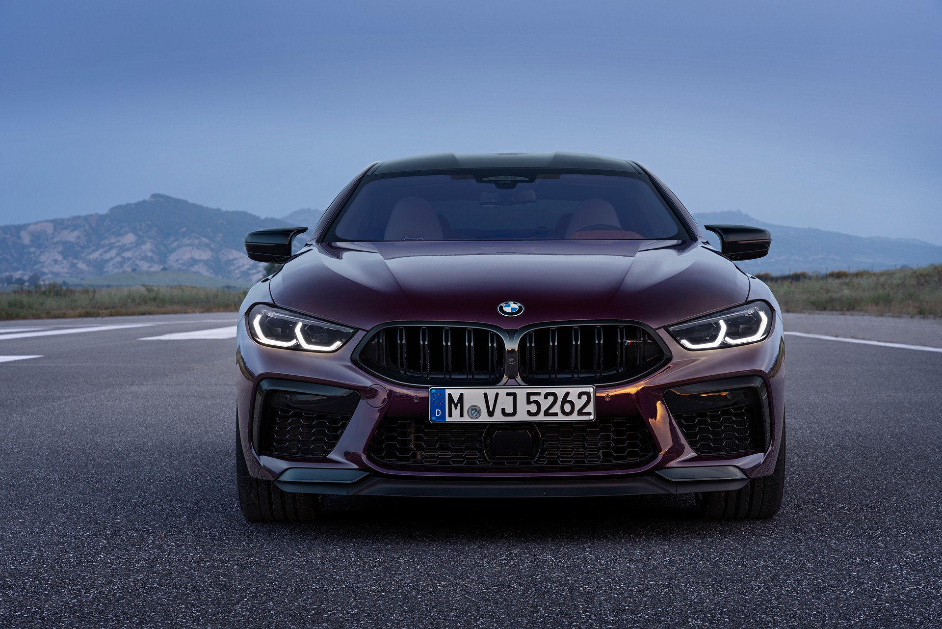 2020 BMW M8 Gran Coupe tanıtıldı: 600 beygirlik dört kapılı coupe