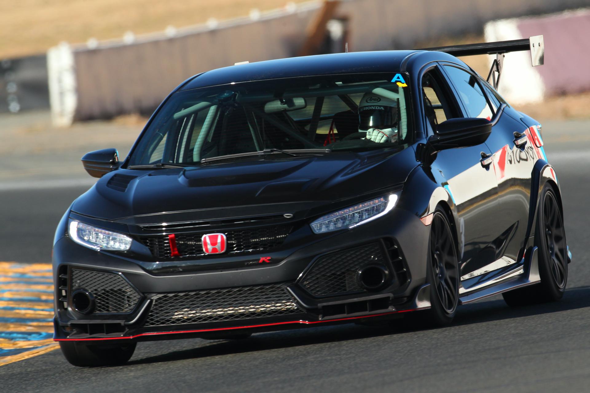 Honda Civic Type R'ın pistlere özel yeni bir versiyonu tanıtıldı