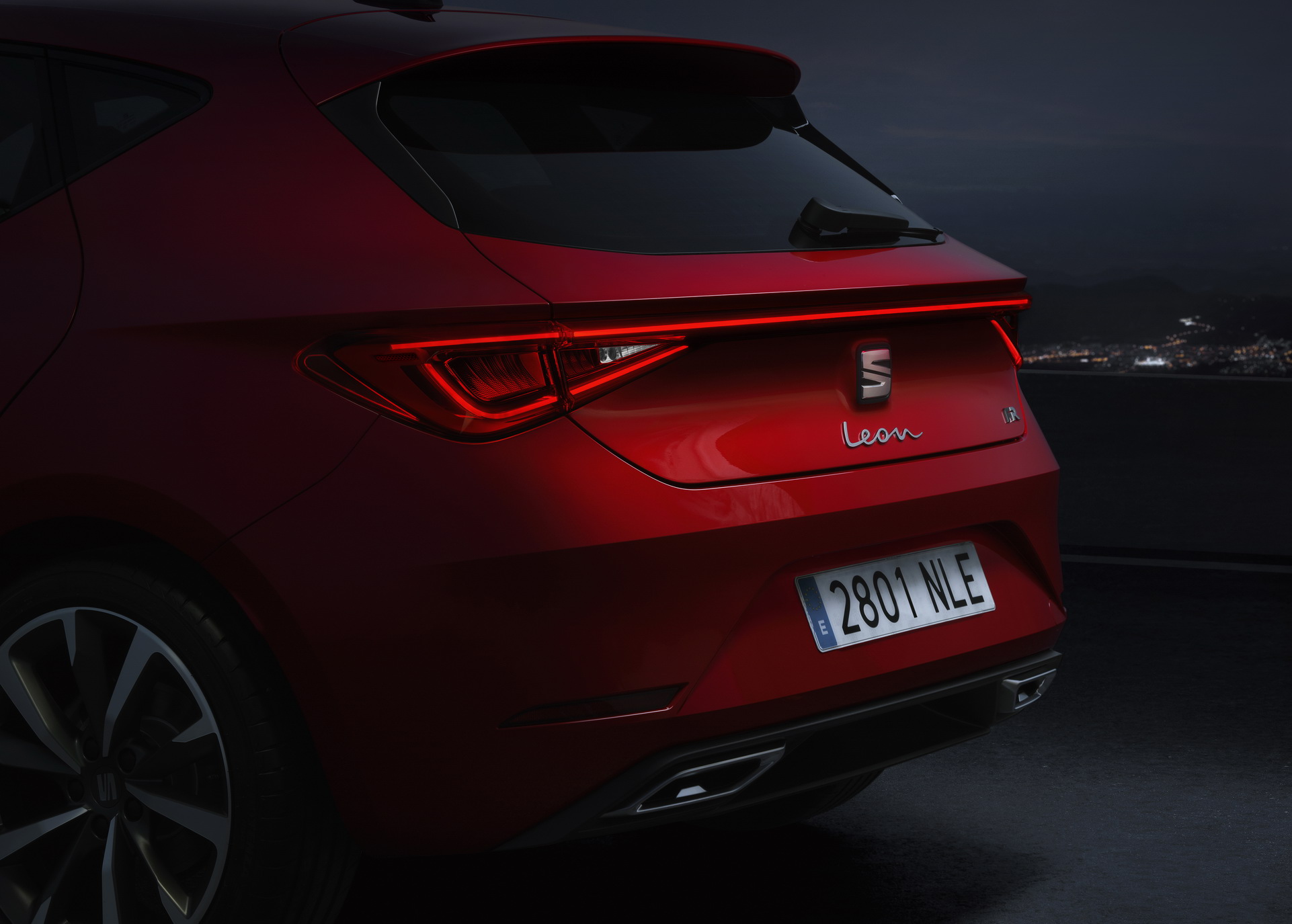 2020 Seat Leon tanıtıldı: İşte tasarımı ve özellikleri