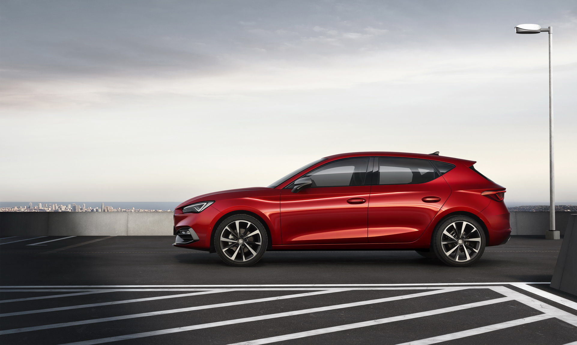 2020 Seat Leon tanıtıldı: İşte tasarımı ve özellikleri