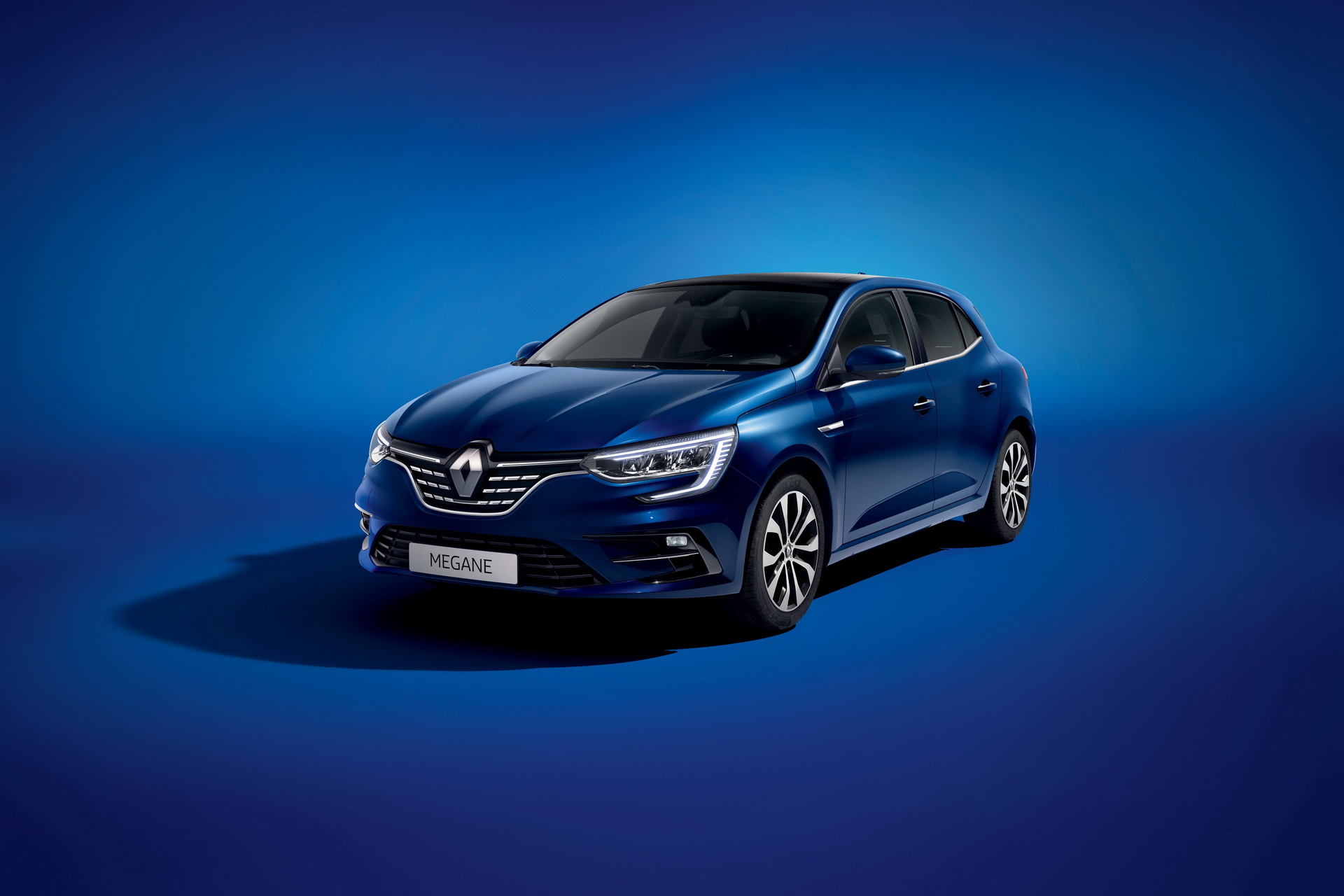 2020 Renault Megane tanıtıldı: Hibrit versiyon ve daha fazlası