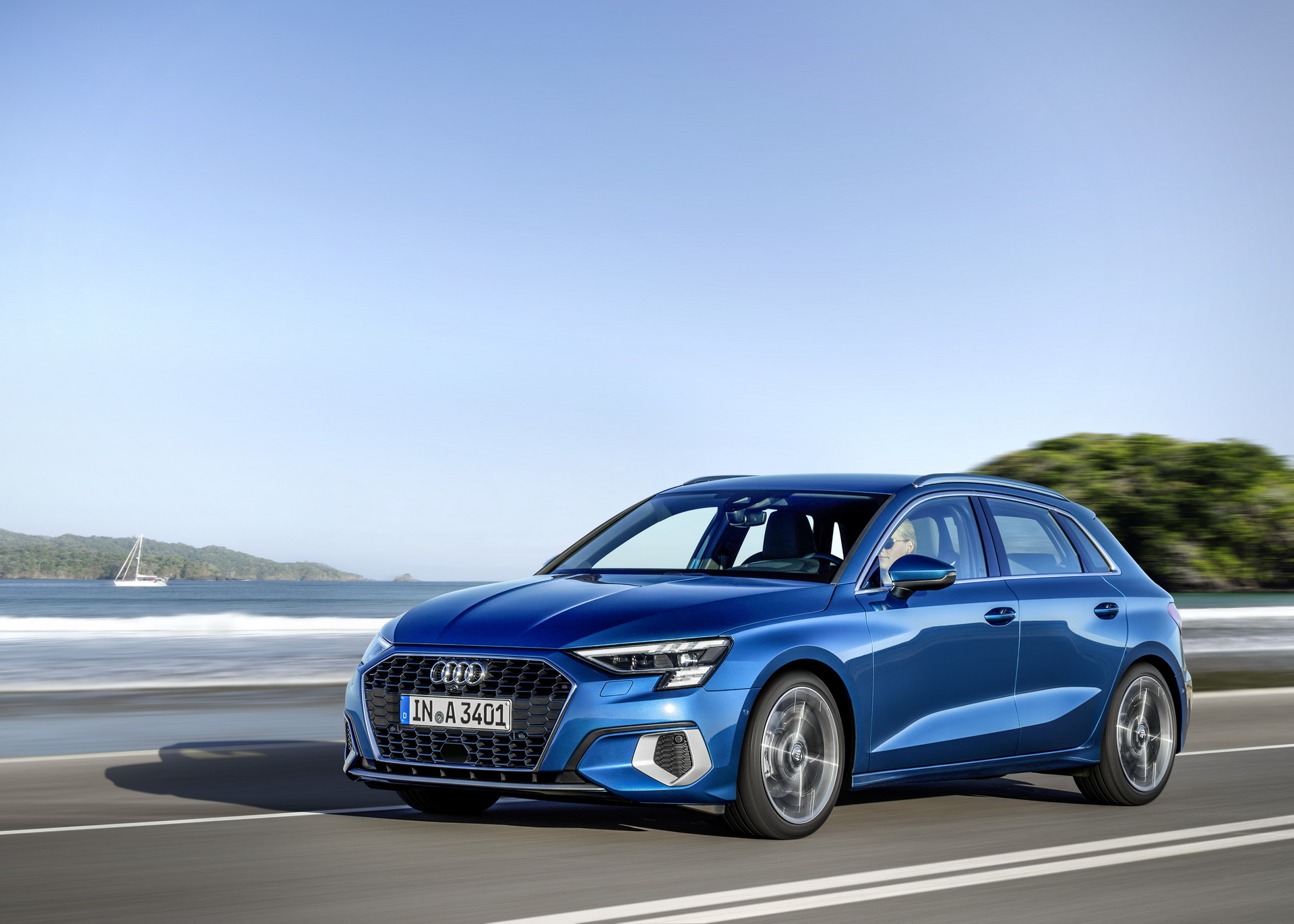 2020 Audi A3 Sportback tanıtıldı: Daha modern ve aerodinamik tasarım